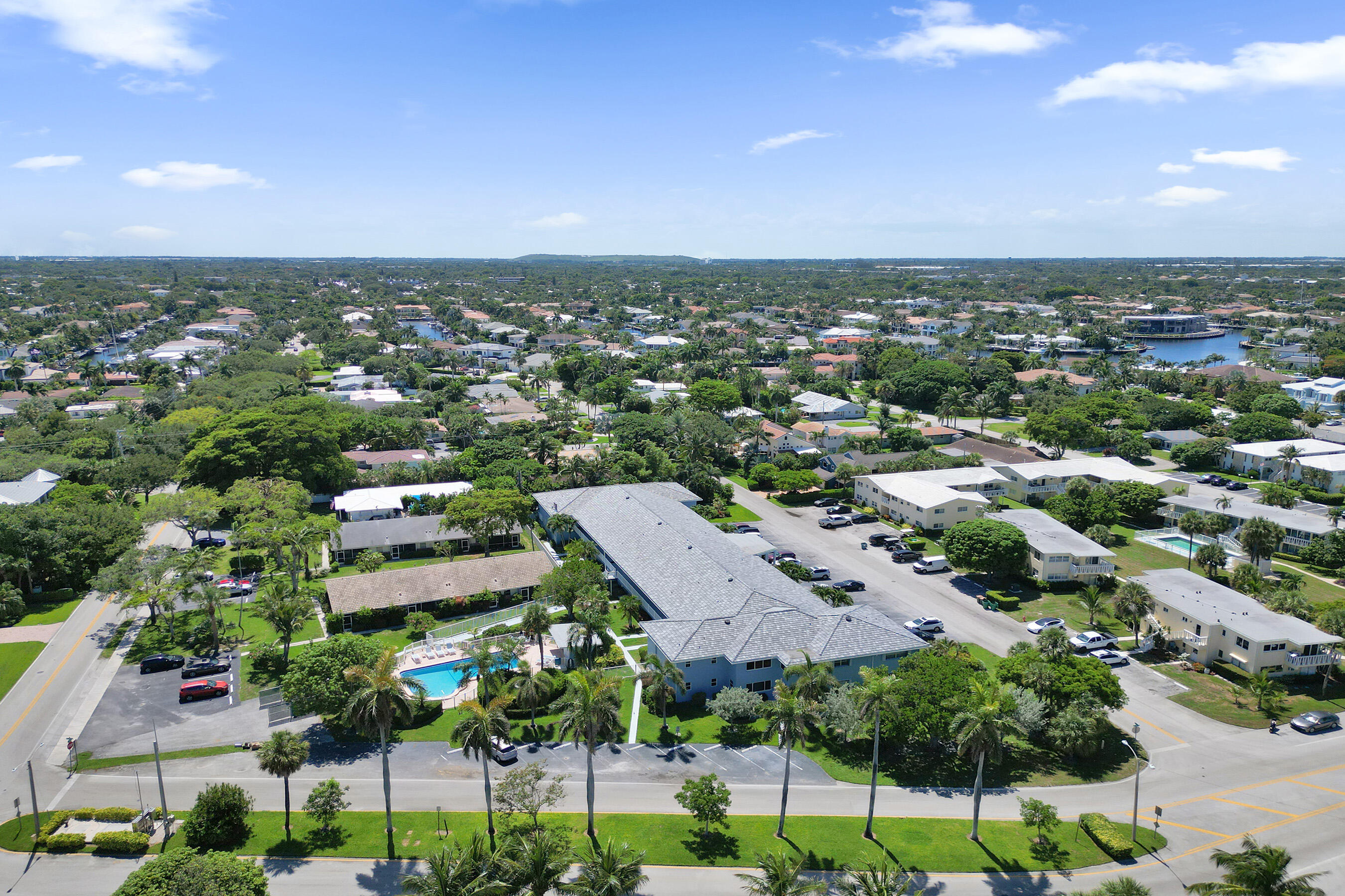 YACHT VIEW CONDO - Residential