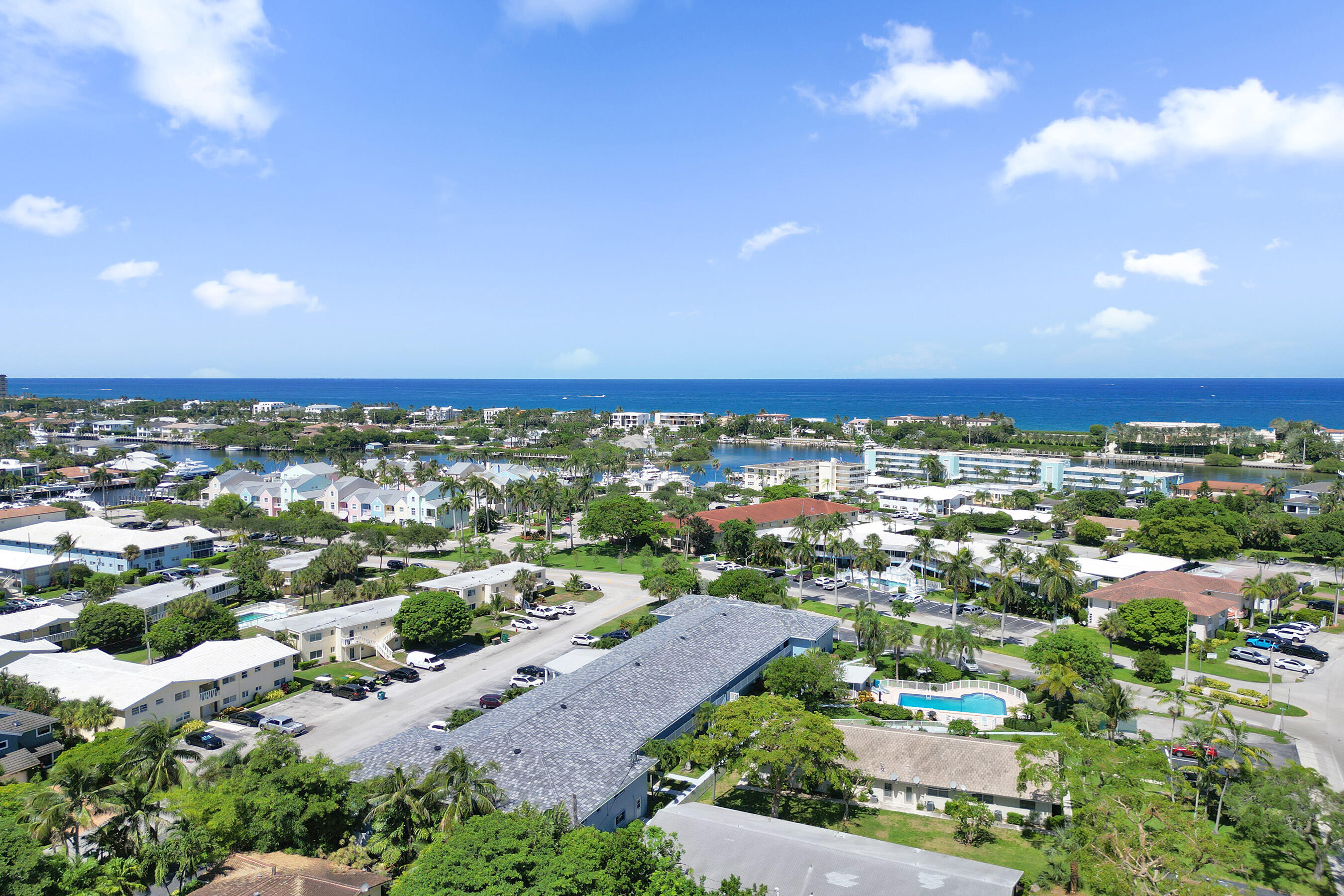 YACHT VIEW CONDO - Residential