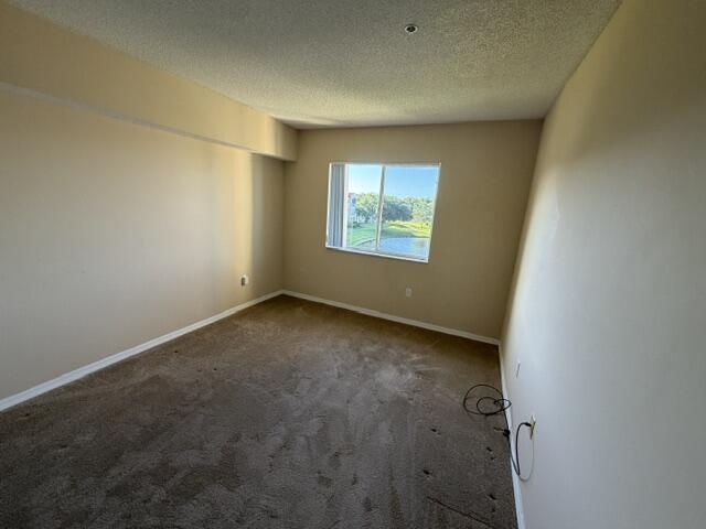LAGUNA OF VERO BEACH - Residential Lease