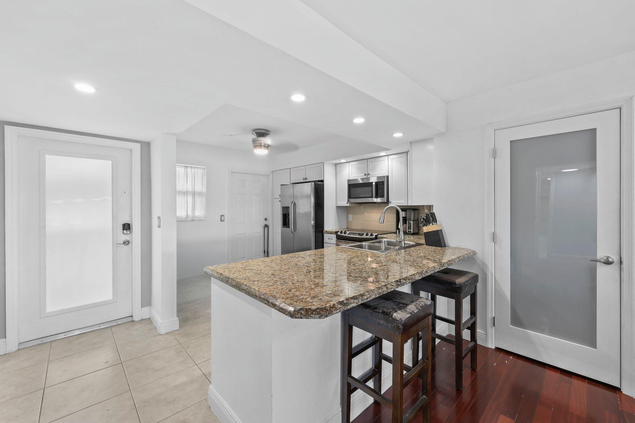 HERITAGE LANDINGS CONDO - Residential