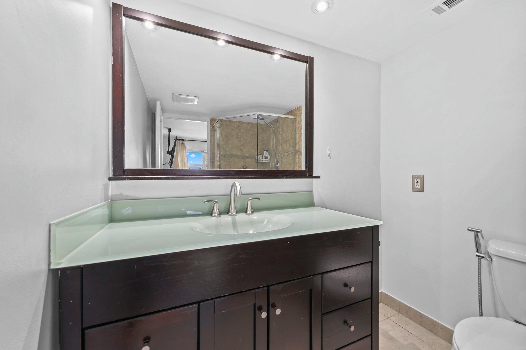 HERITAGE LANDINGS CONDO - Residential
