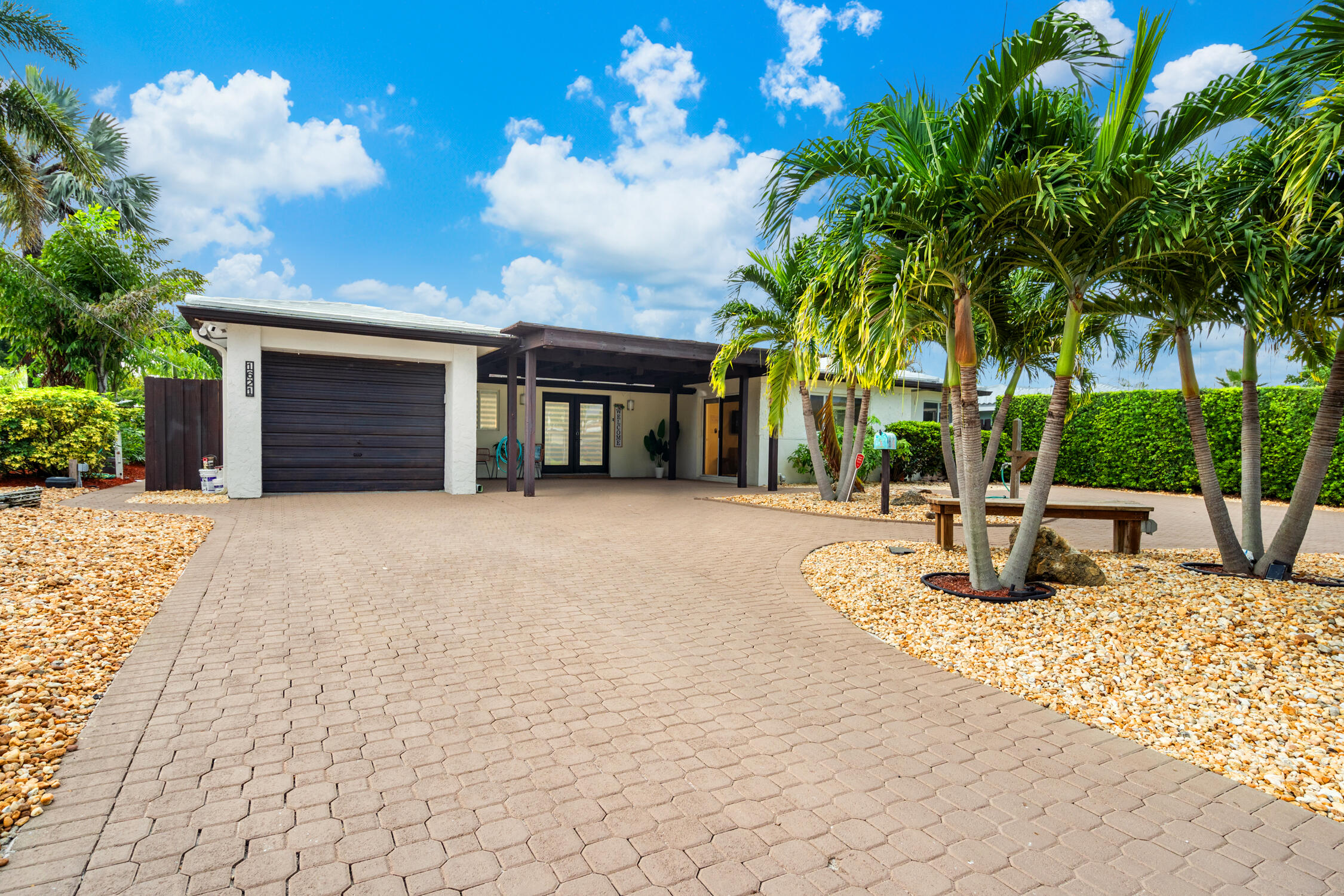 BOULEVARD PARK ISLES SEC - Residential