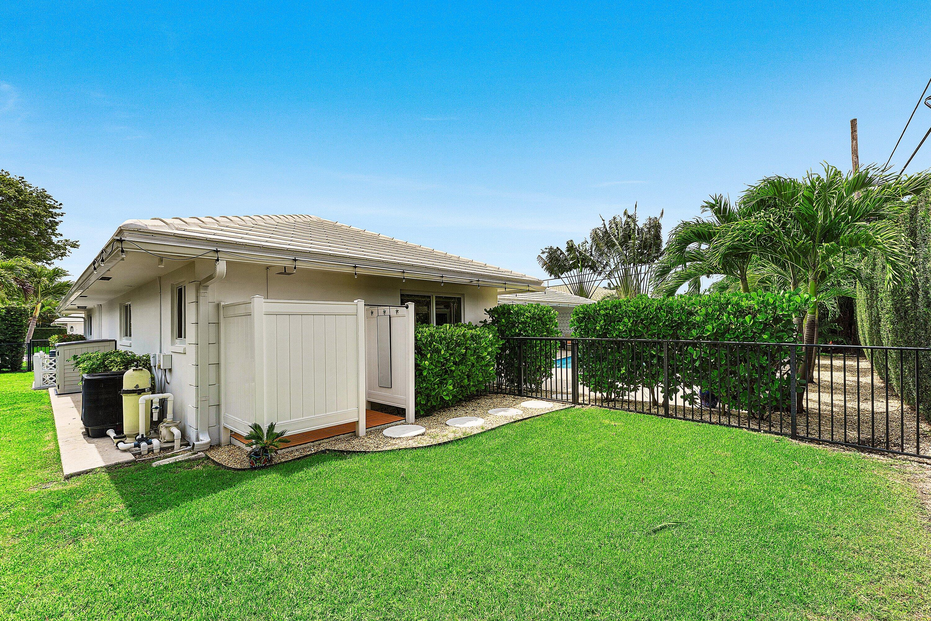 CAMINO GARDENS SEC 3 - Residential
