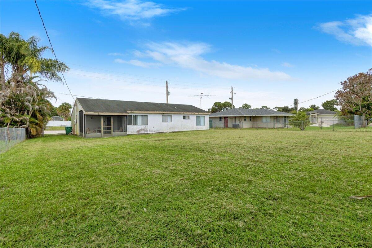 PORT ST LUCIE SECTION 18 - Residential