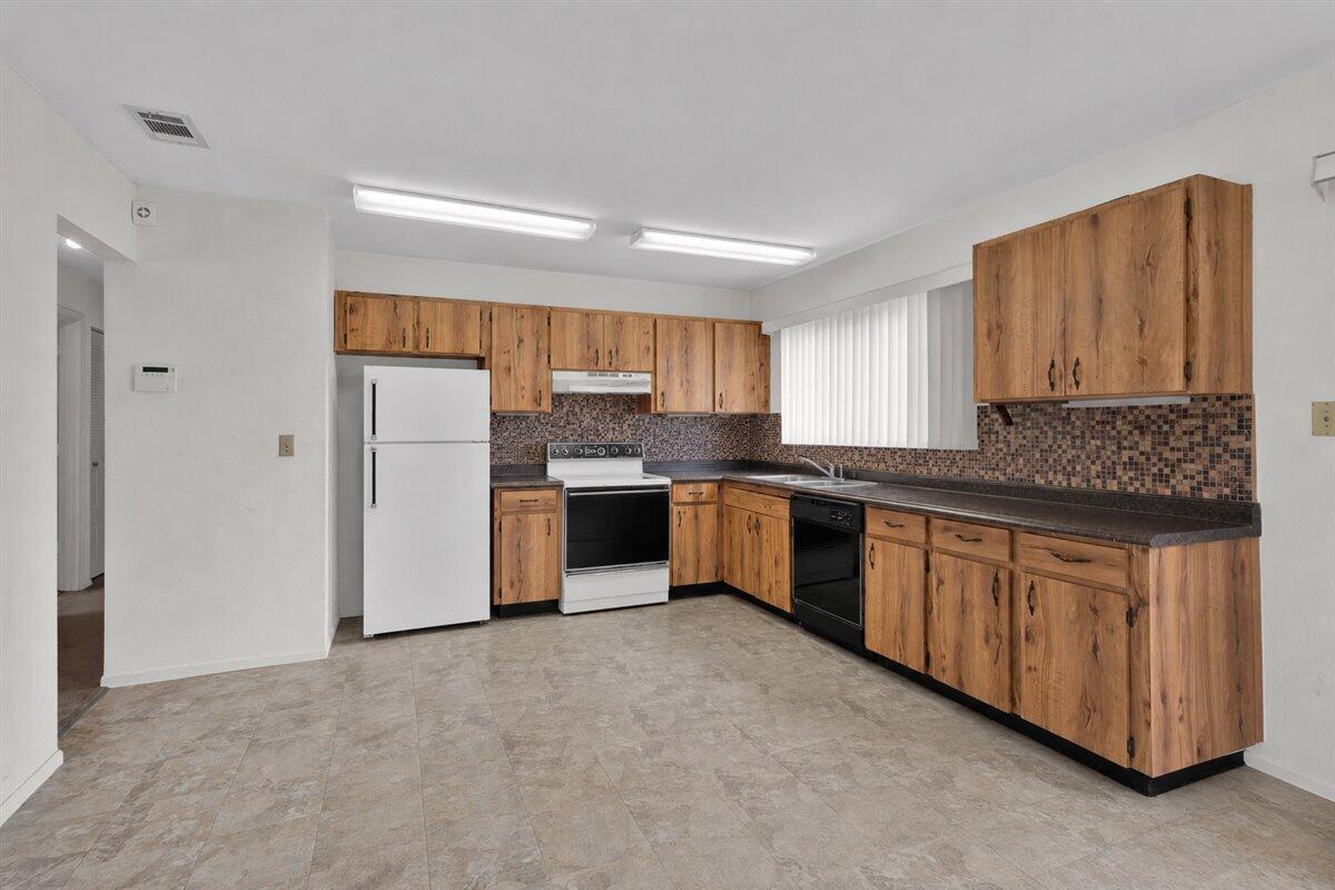 PORT ST LUCIE SECTION 18 - Residential