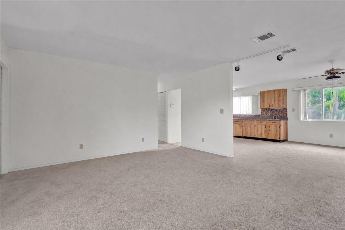 PORT ST LUCIE SECTION 18 - Residential