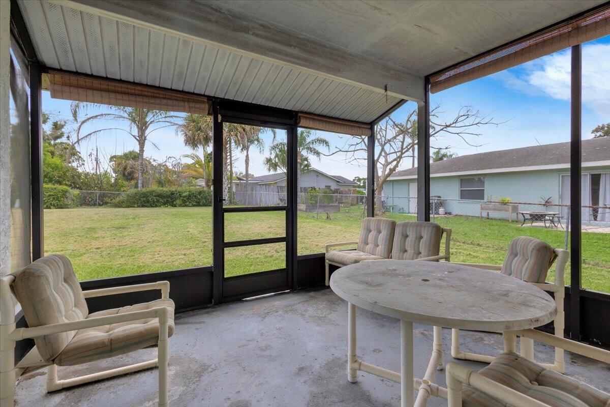 PORT ST LUCIE SECTION 18 - Residential