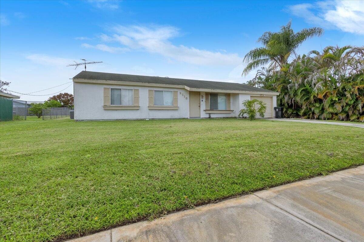 PORT ST LUCIE SECTION 18 - Residential