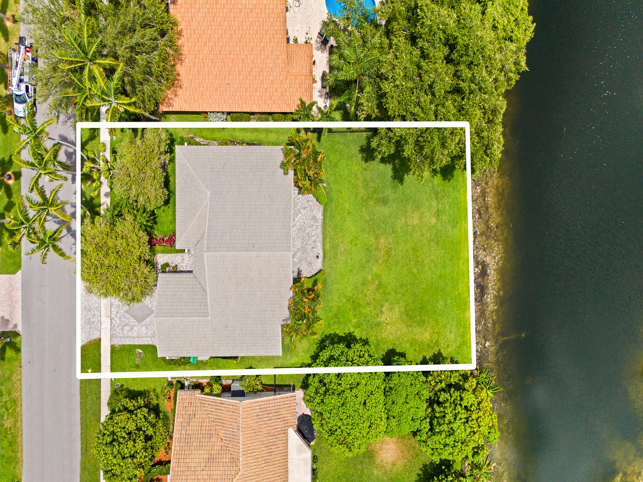 PINE LAKE RIDGE REPLAT - Residential