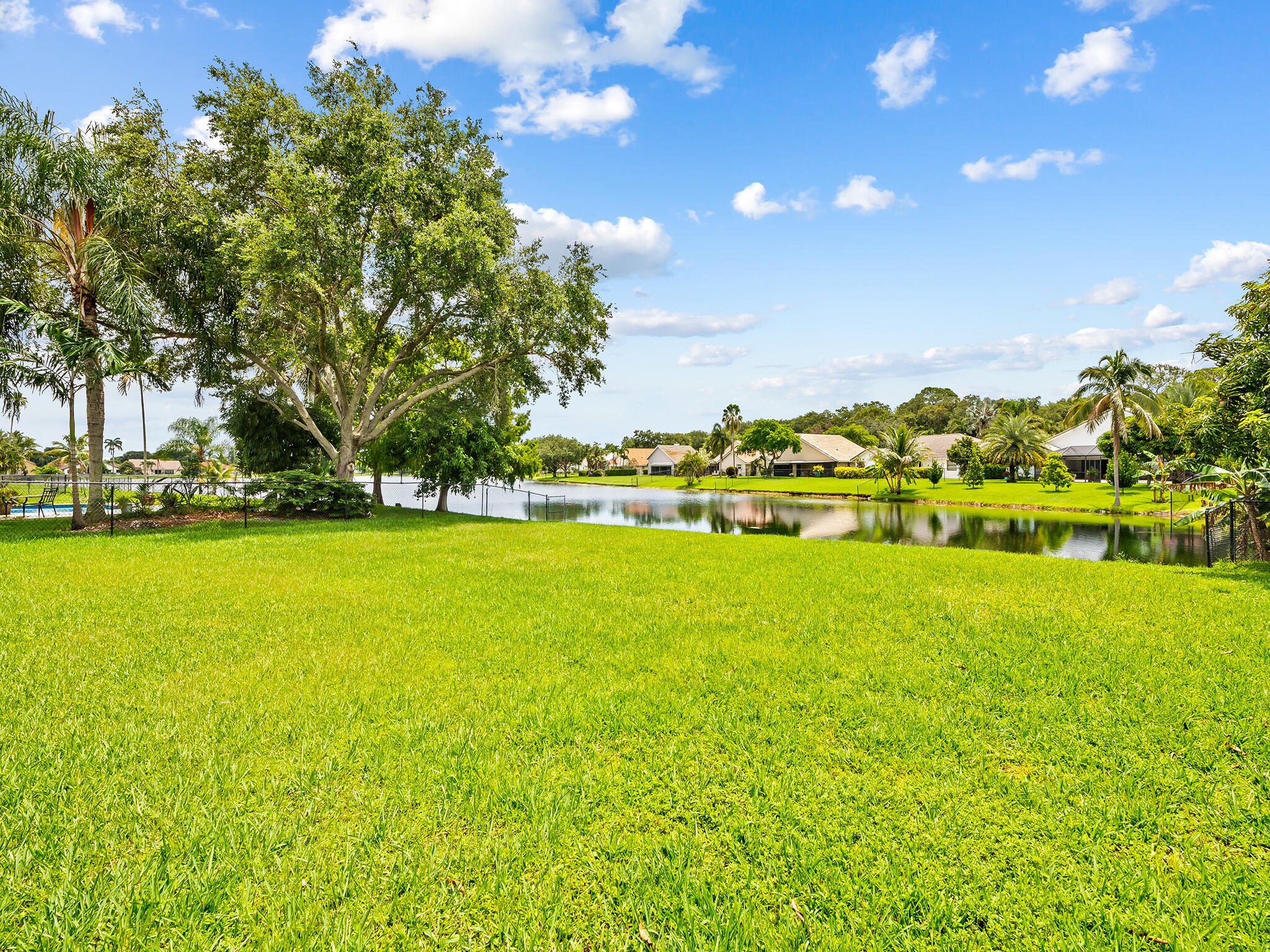 PINE LAKE RIDGE REPLAT - Residential
