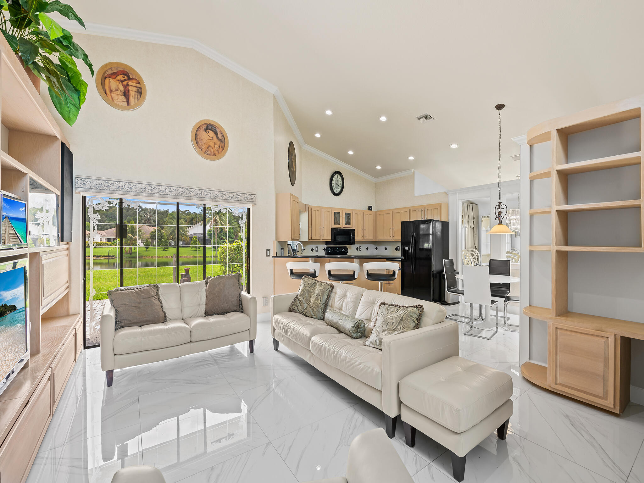 PINE LAKE RIDGE REPLAT - Residential