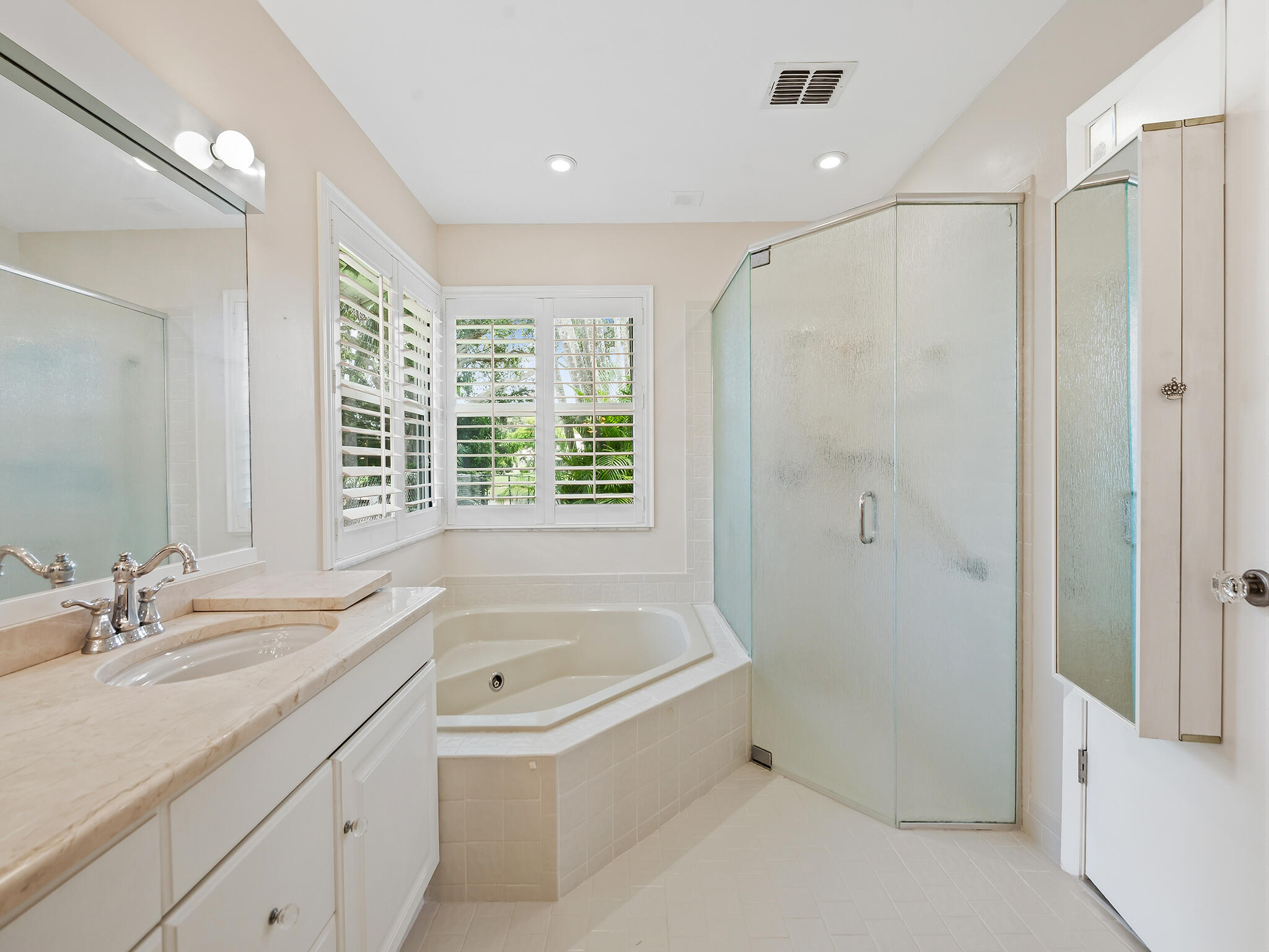 PINE LAKE RIDGE REPLAT - Residential