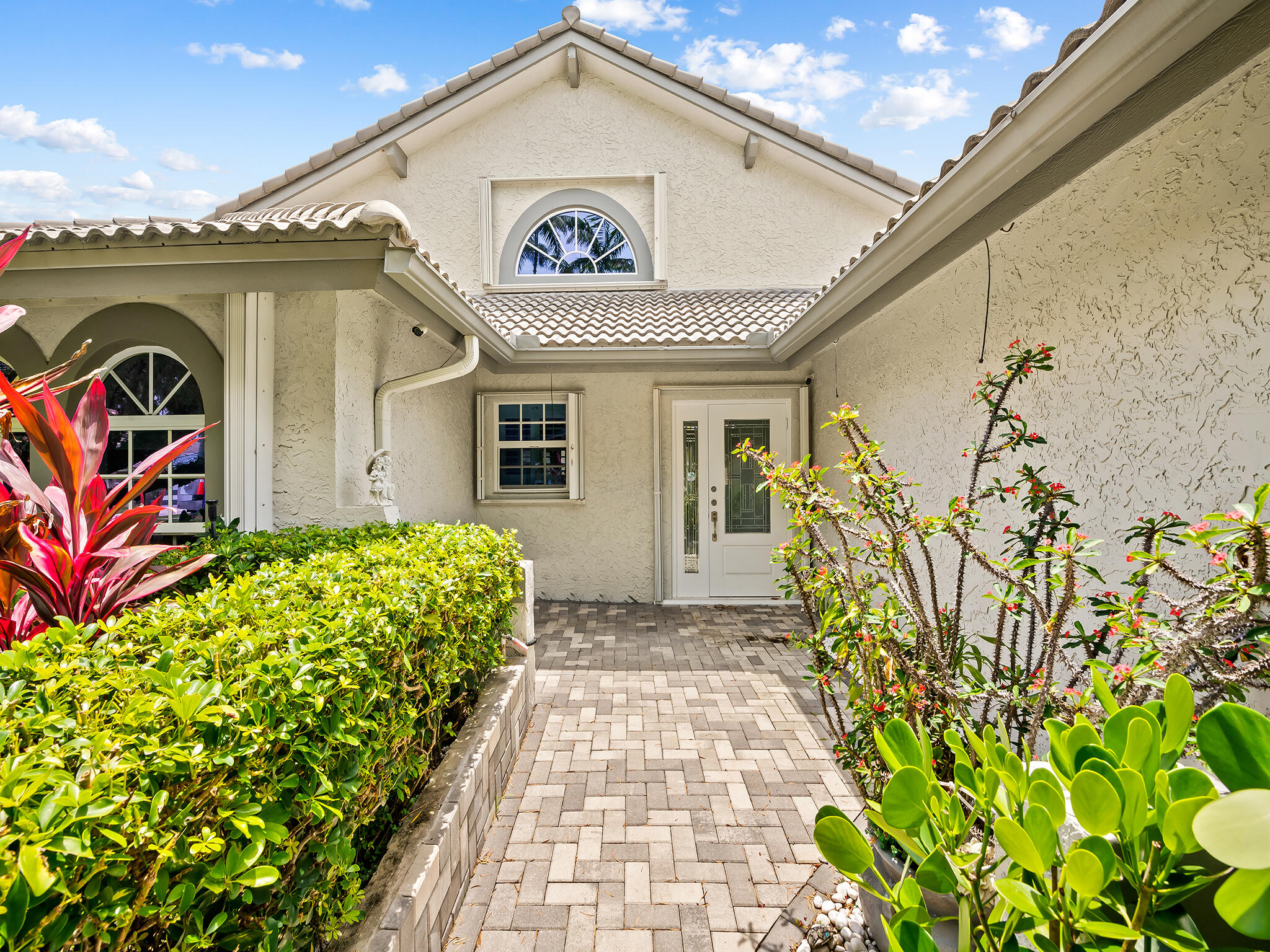PINE LAKE RIDGE REPLAT - Residential