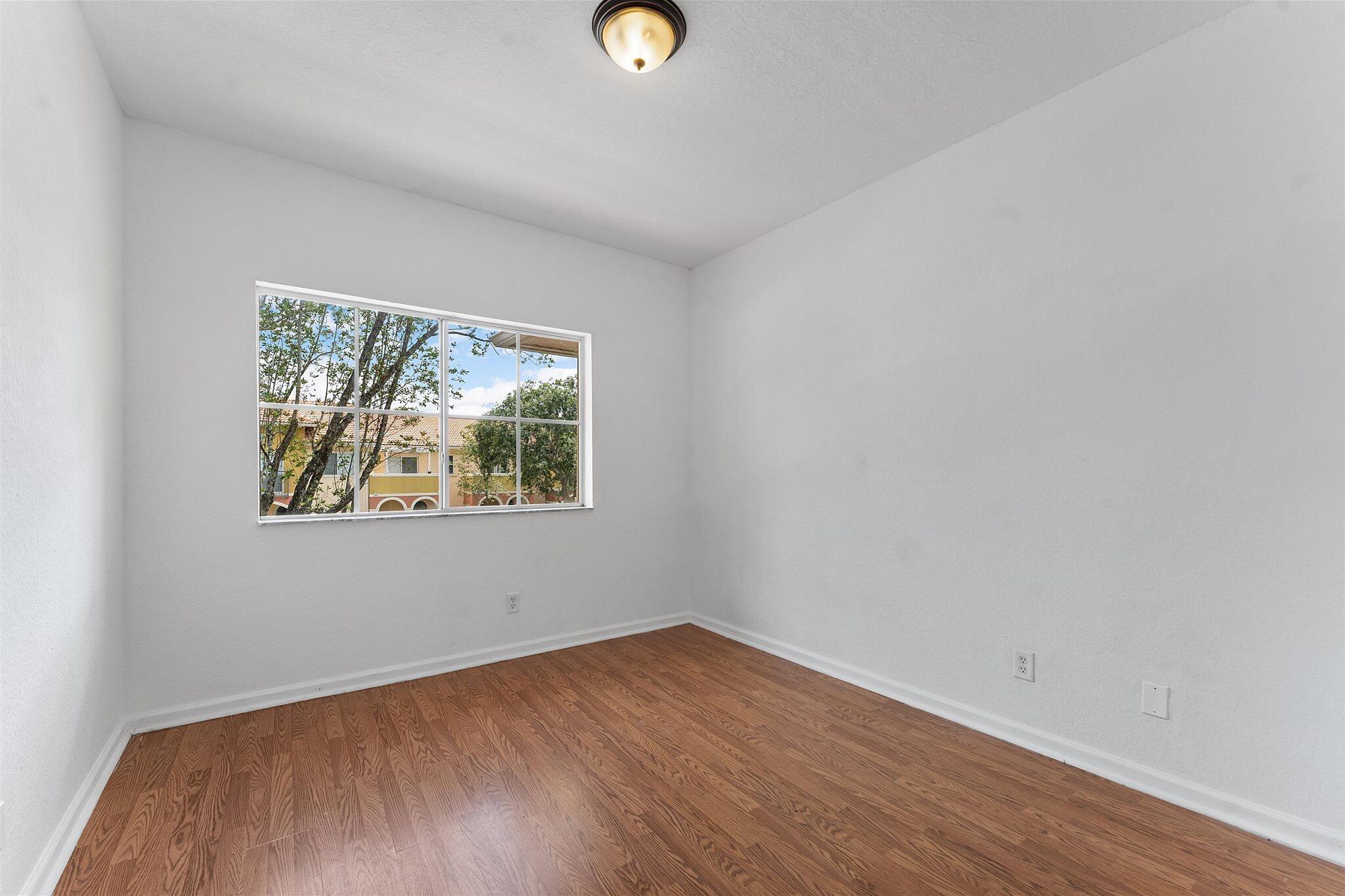 MARTIN/MARANGOS PLAT - Residential Lease