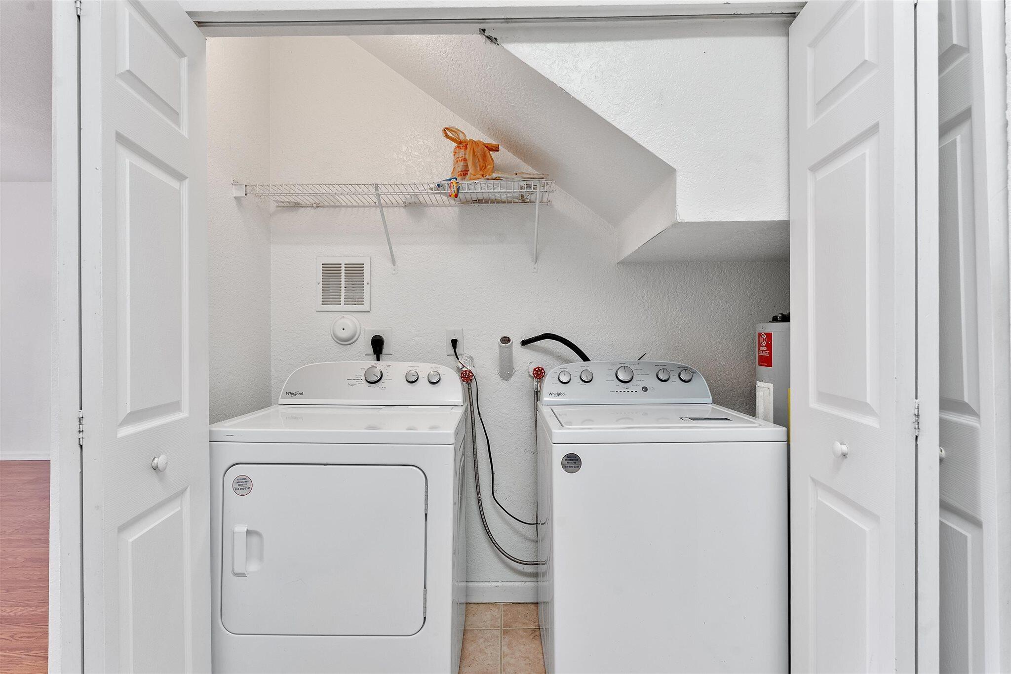 MARTIN/MARANGOS PLAT - Residential Lease