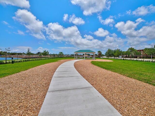 VISTABELLA AT RENAISSANCE COMMONS 2 PUD - Residential Lease