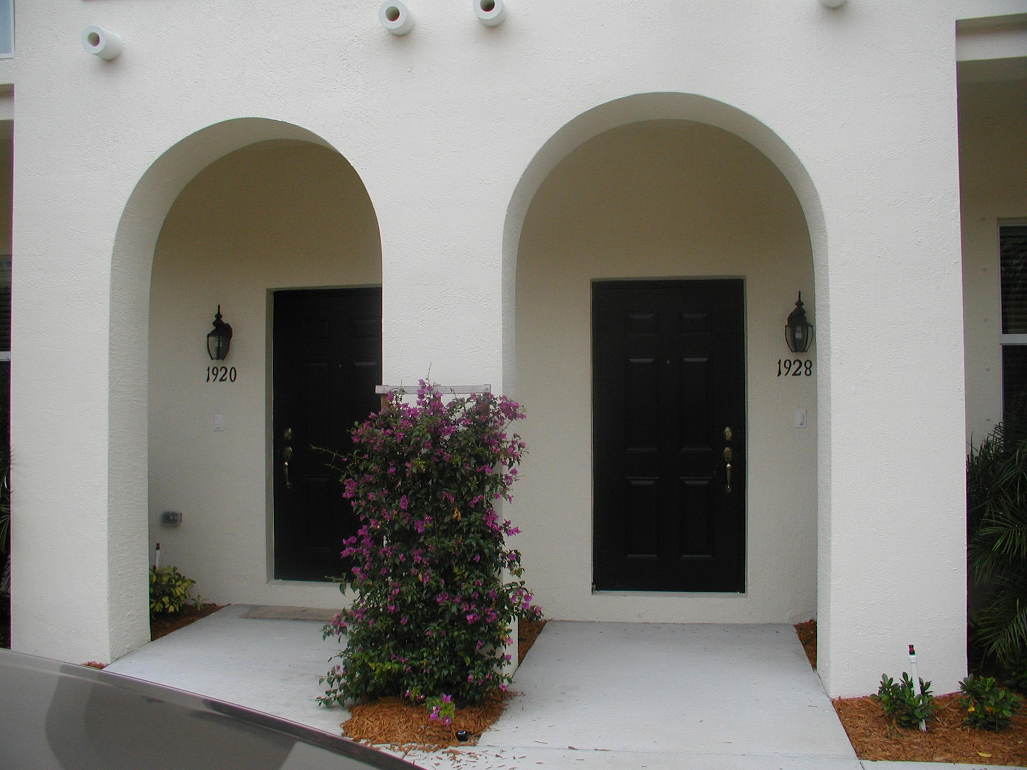 VISTABELLA AT RENAISSANCE COMMONS 2 PUD - Residential Lease