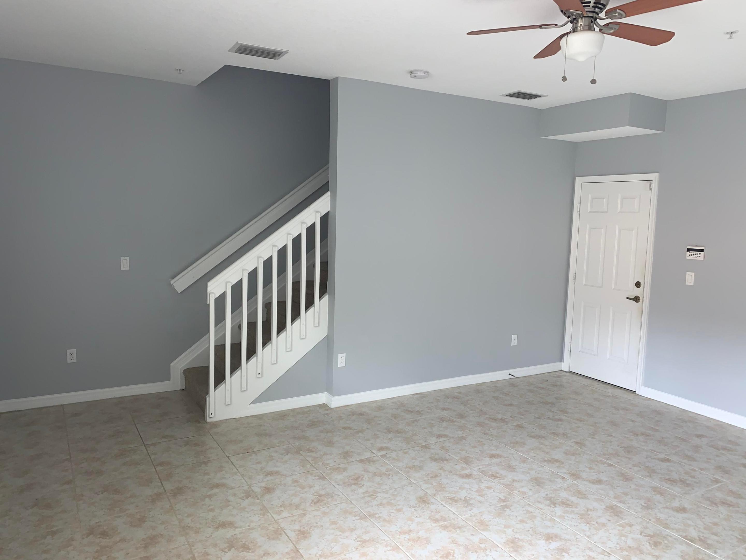 VISTABELLA AT RENAISSANCE COMMONS 2 PUD - Residential Lease