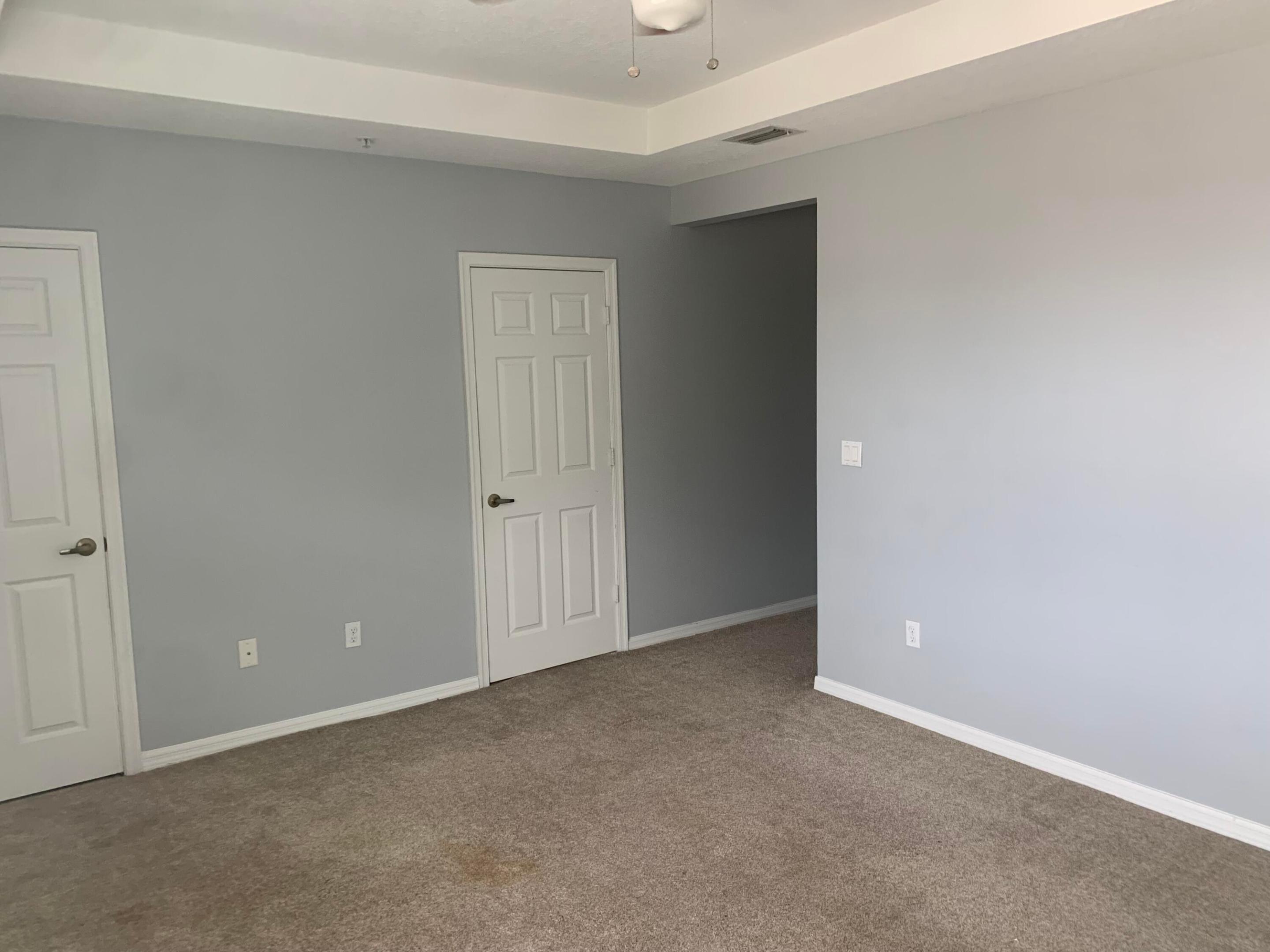 VISTABELLA AT RENAISSANCE COMMONS 2 PUD - Residential Lease