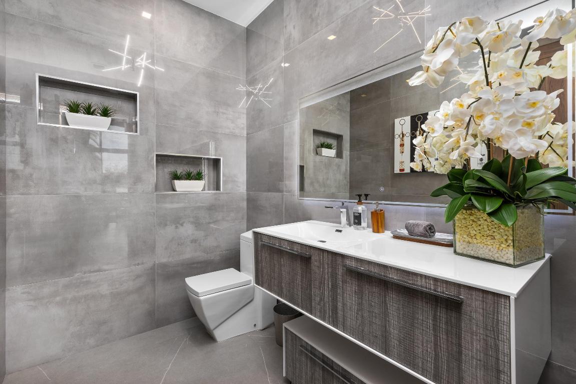 CORAL RIDGE COUNTRY CLUB - Residential