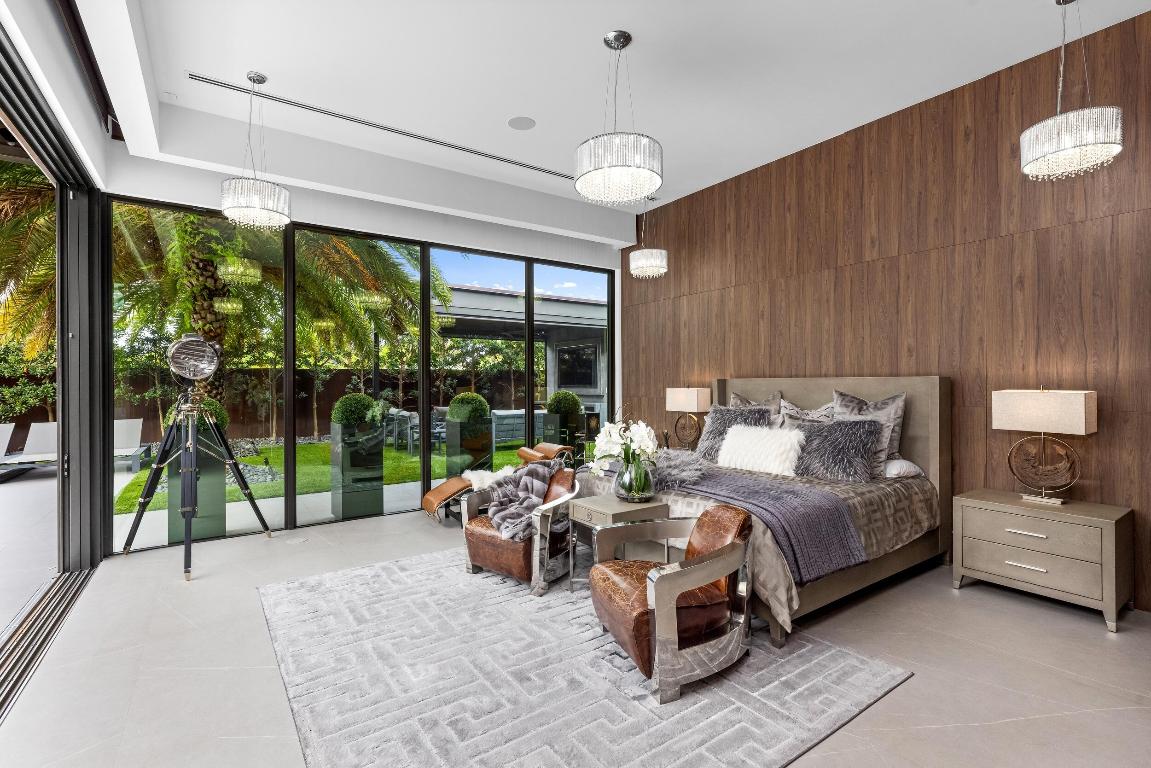 CORAL RIDGE COUNTRY CLUB - Residential