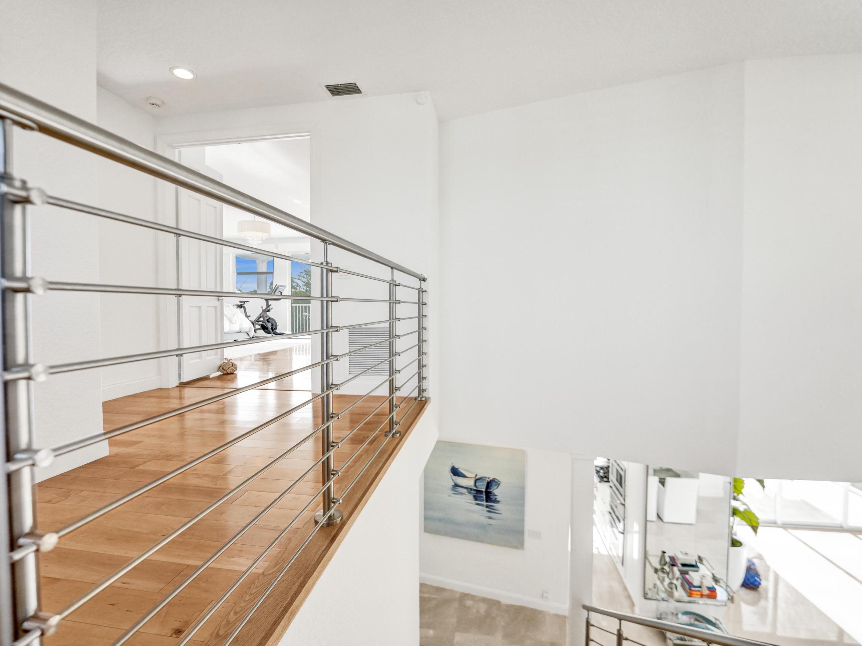 VENETIAN ISLES 1ST SEC - Residential