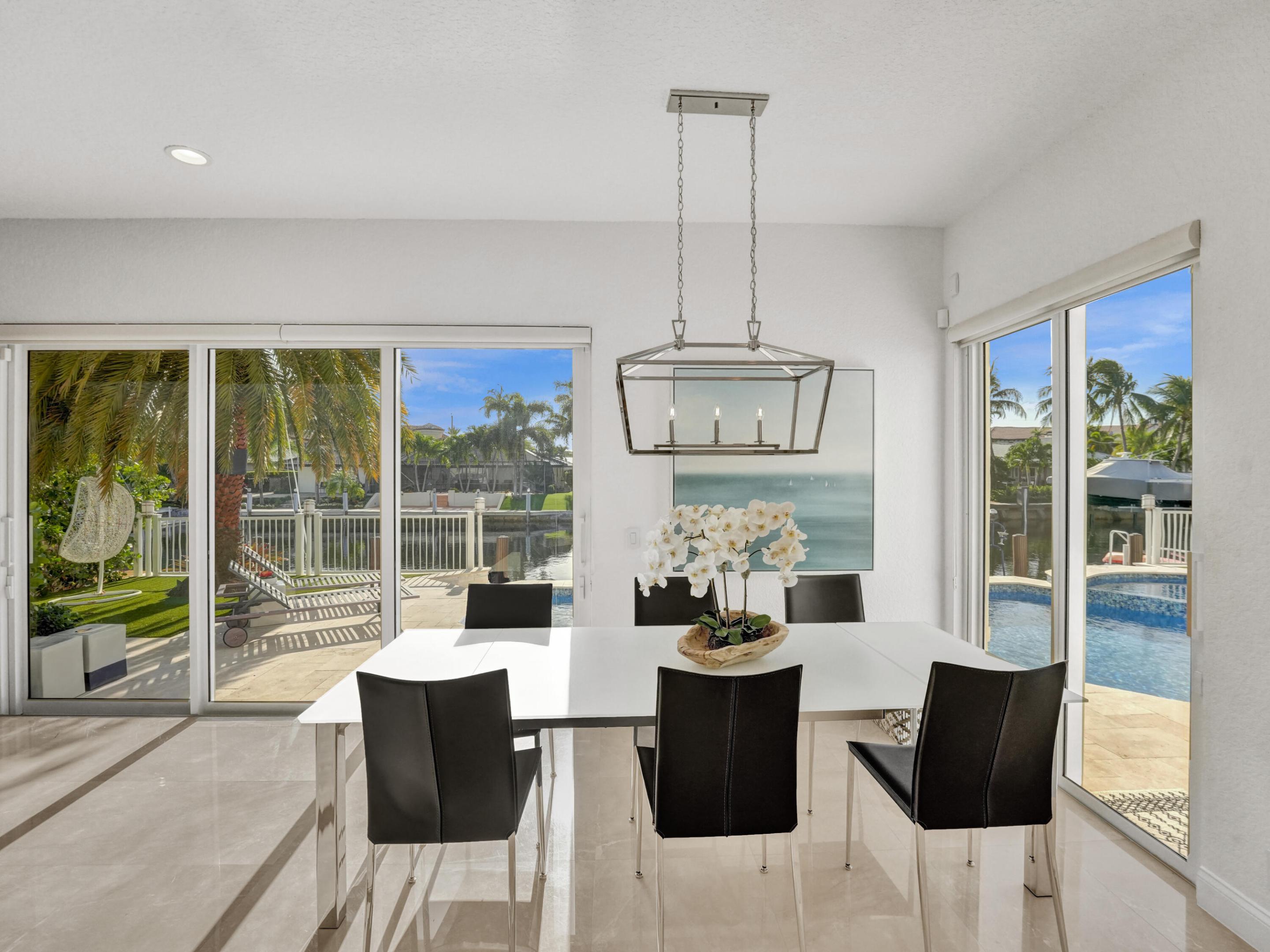 VENETIAN ISLES 1ST SEC - Residential