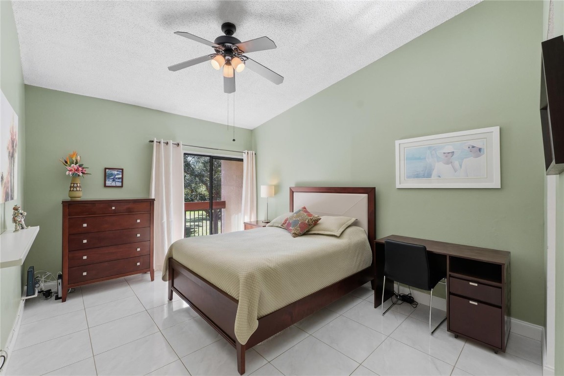 MEADOWRIDGE CONDOS - Residential