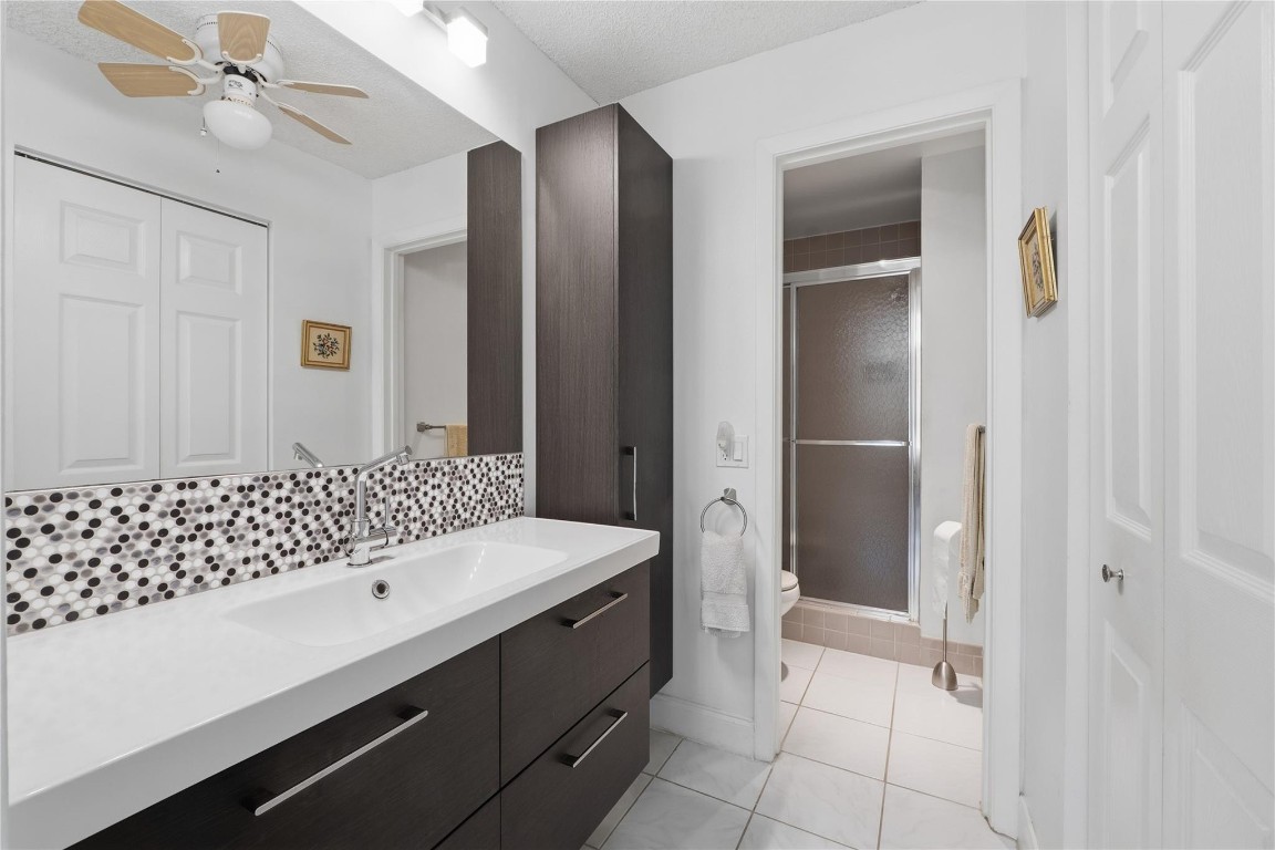 MEADOWRIDGE CONDOS - Residential