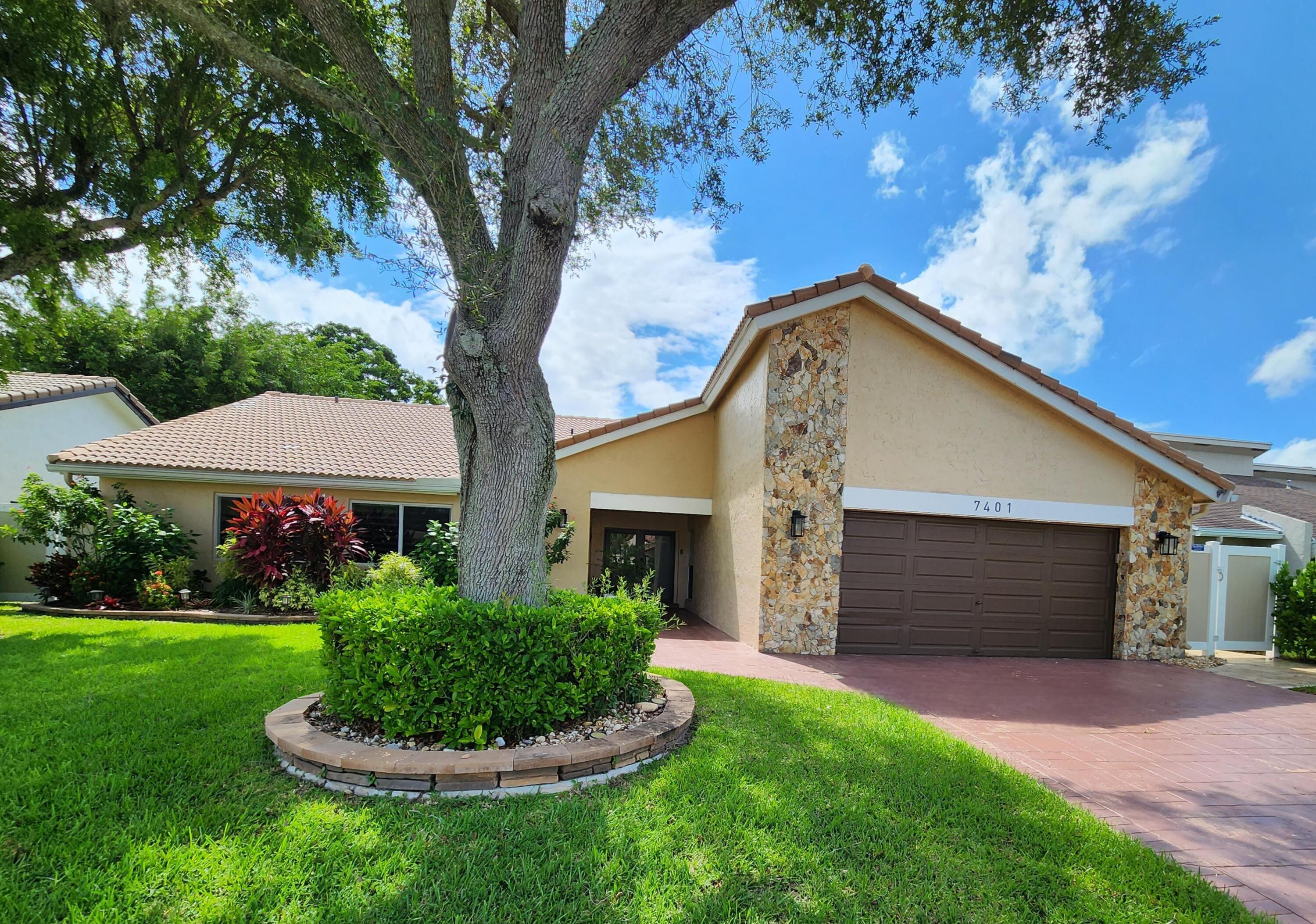WOODMONT TRACT 69 - Residential