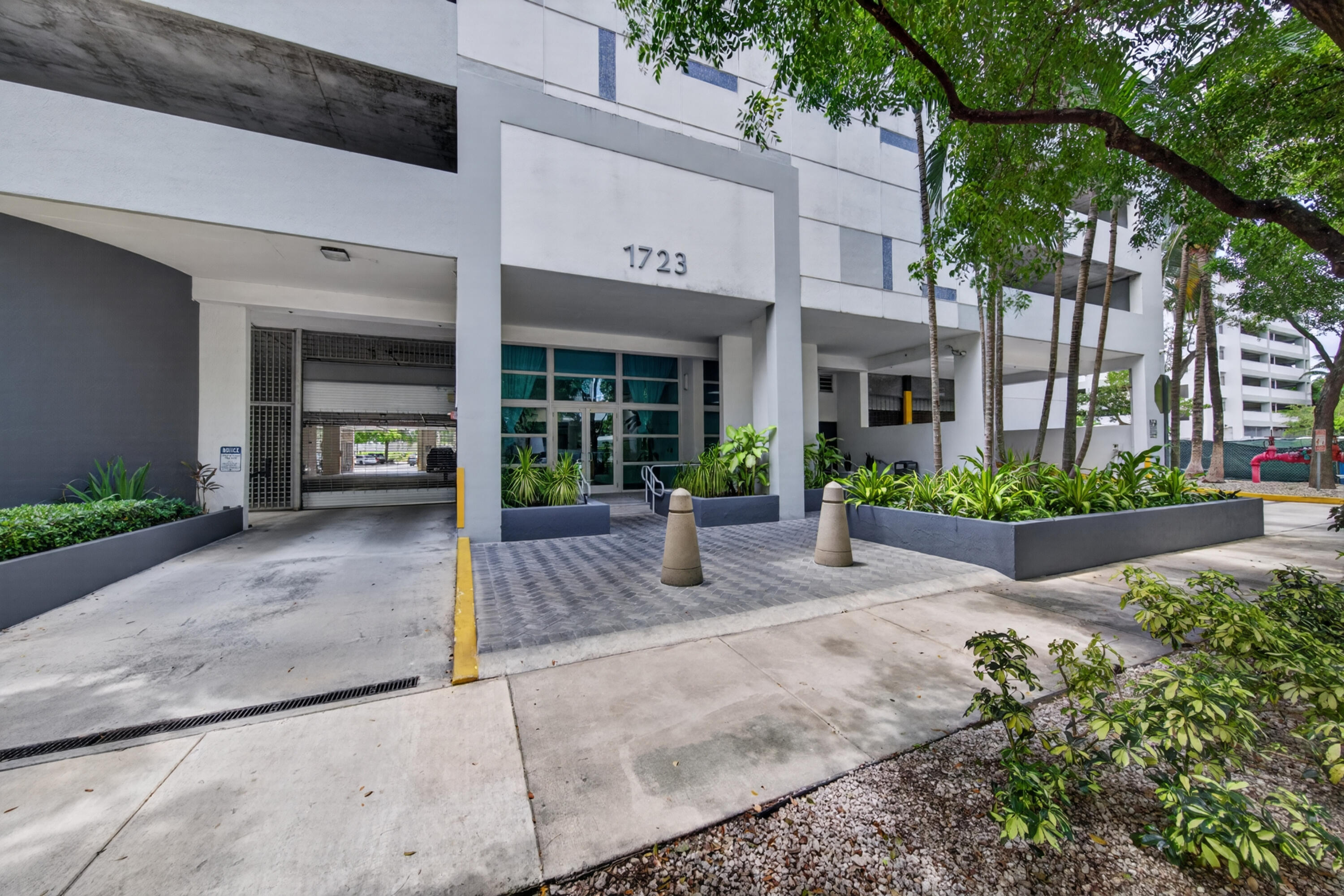 BRICKELL VIEW WEST CONDO - Residential