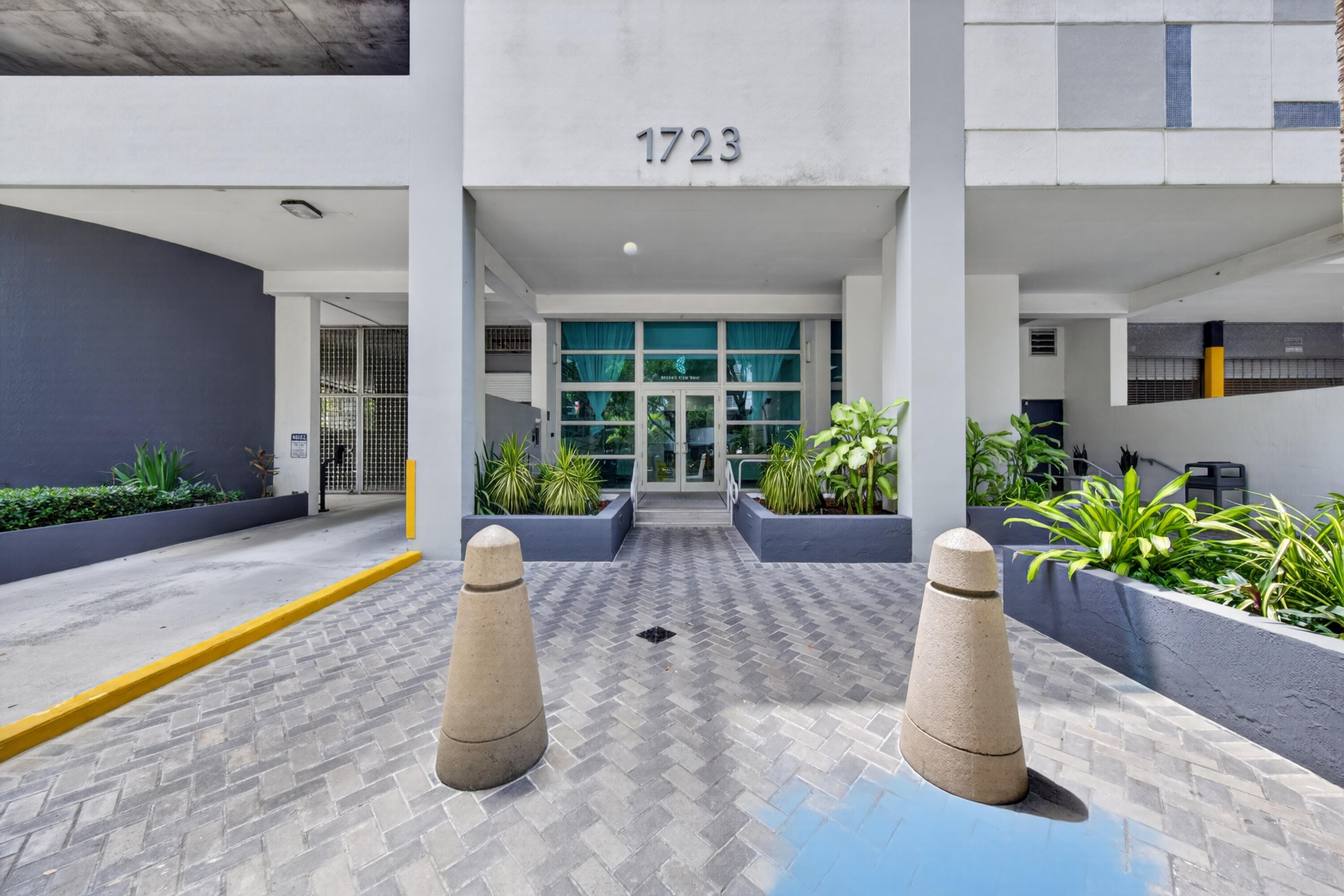 BRICKELL VIEW WEST CONDO - Residential