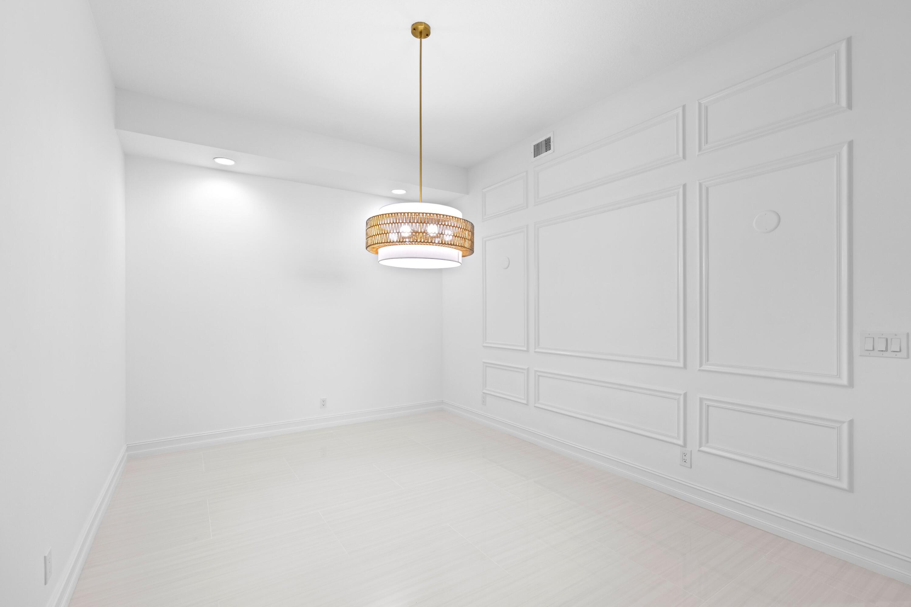 PALM BAY CLUB CONDOMINIUM - Residential