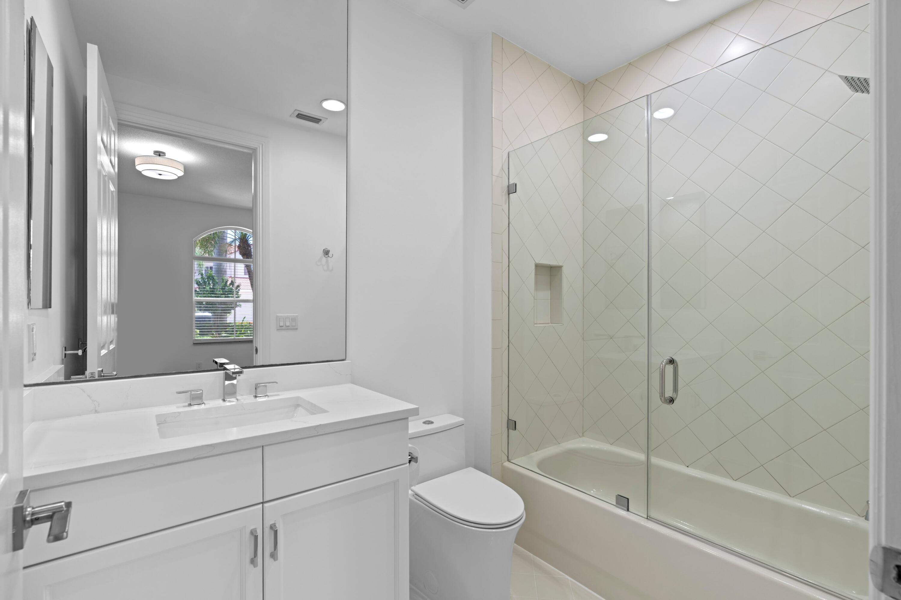 PALM BAY CLUB CONDOMINIUM - Residential