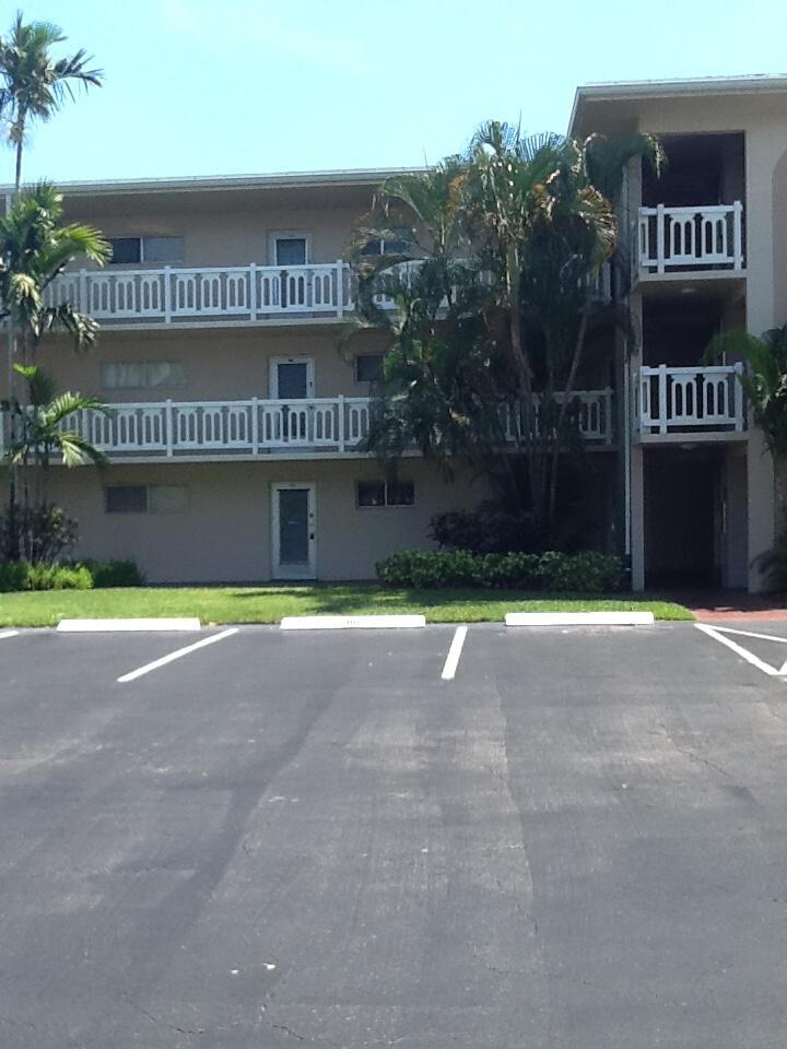 LAKE CLARKE GARDENS CONDO 15 - Residential