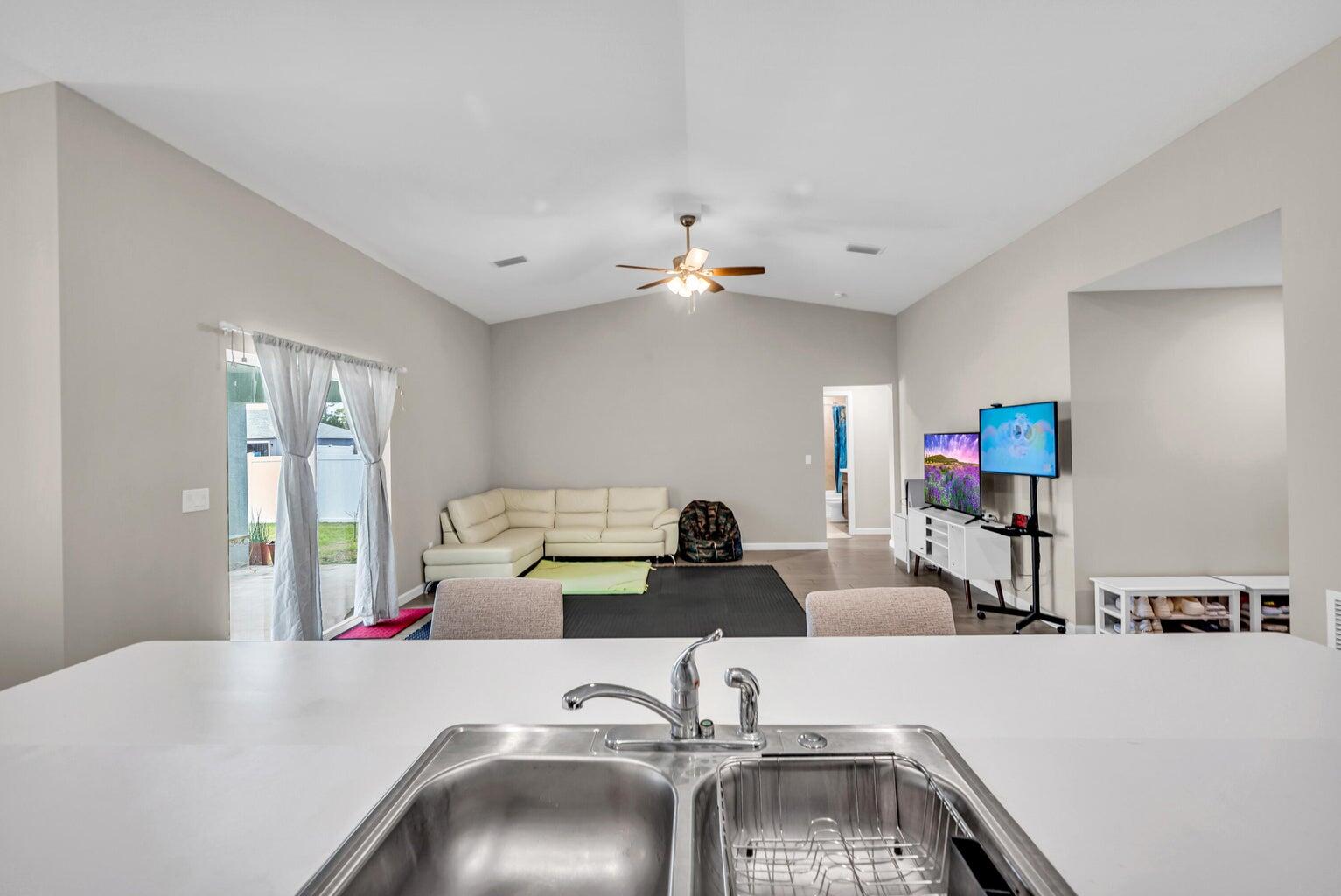 PORT ST LUCIE SECTION 2 - Residential