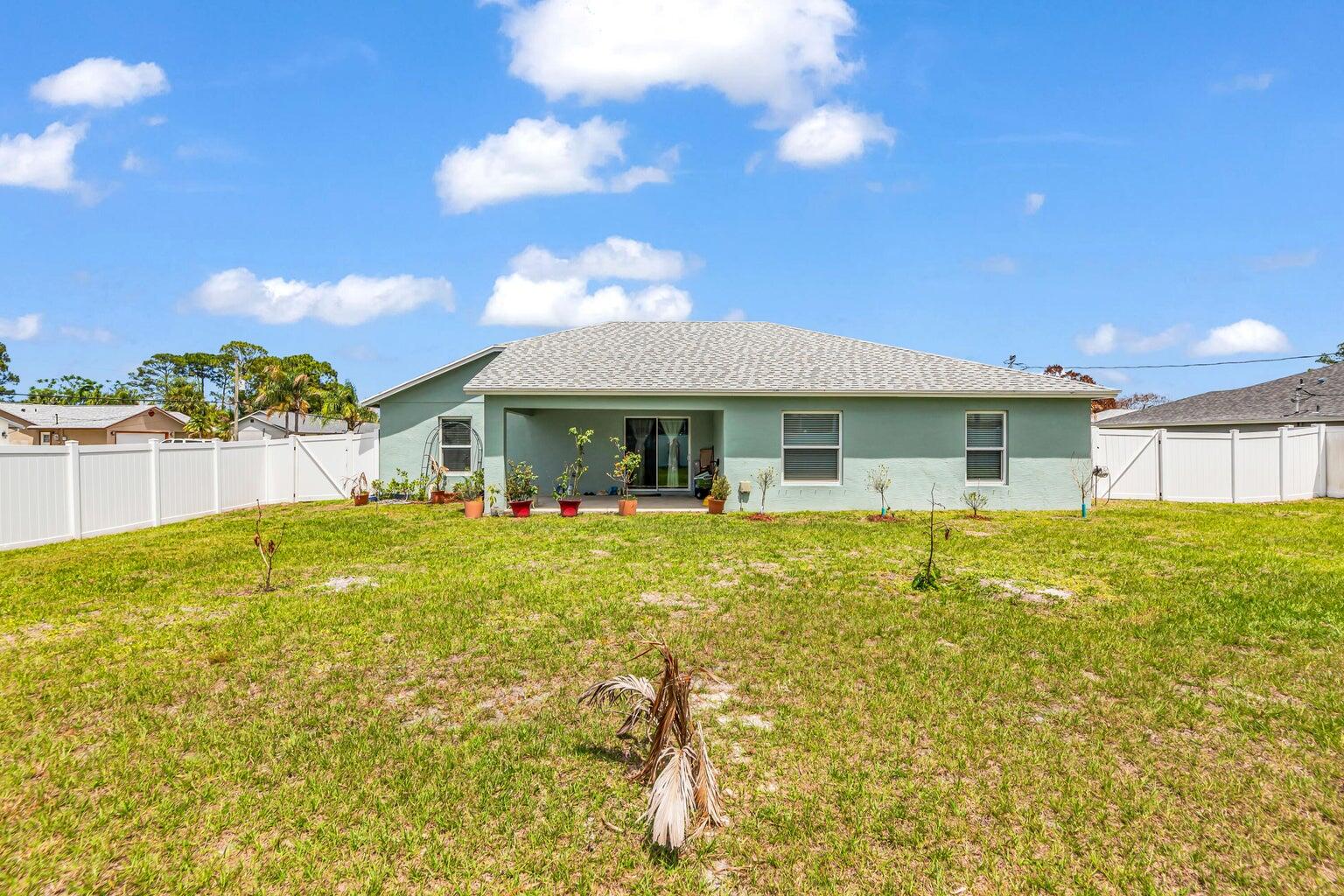 PORT ST LUCIE SECTION 2 - Residential