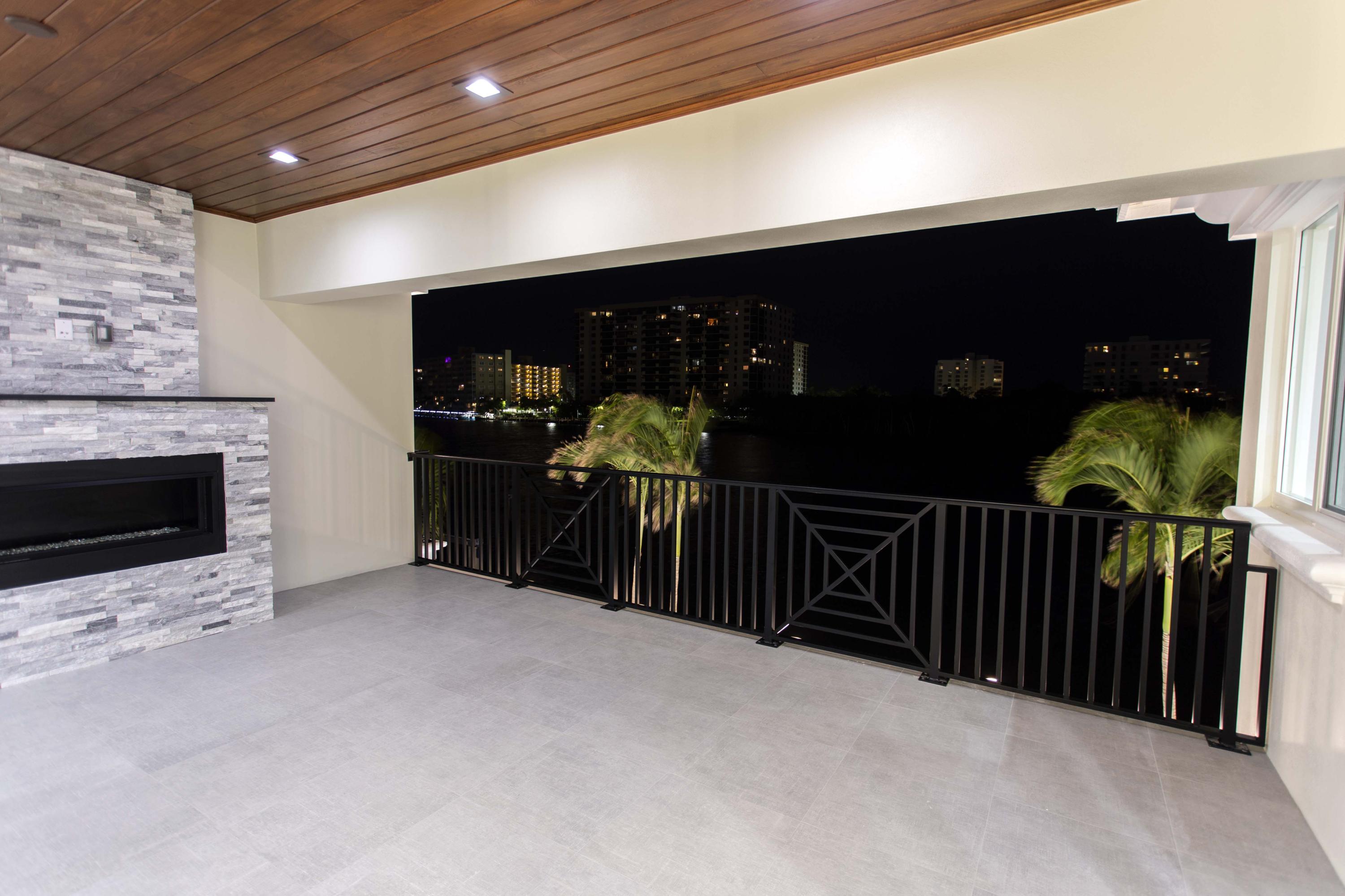 BOCA HARBOUR ISLAND SEC - Residential