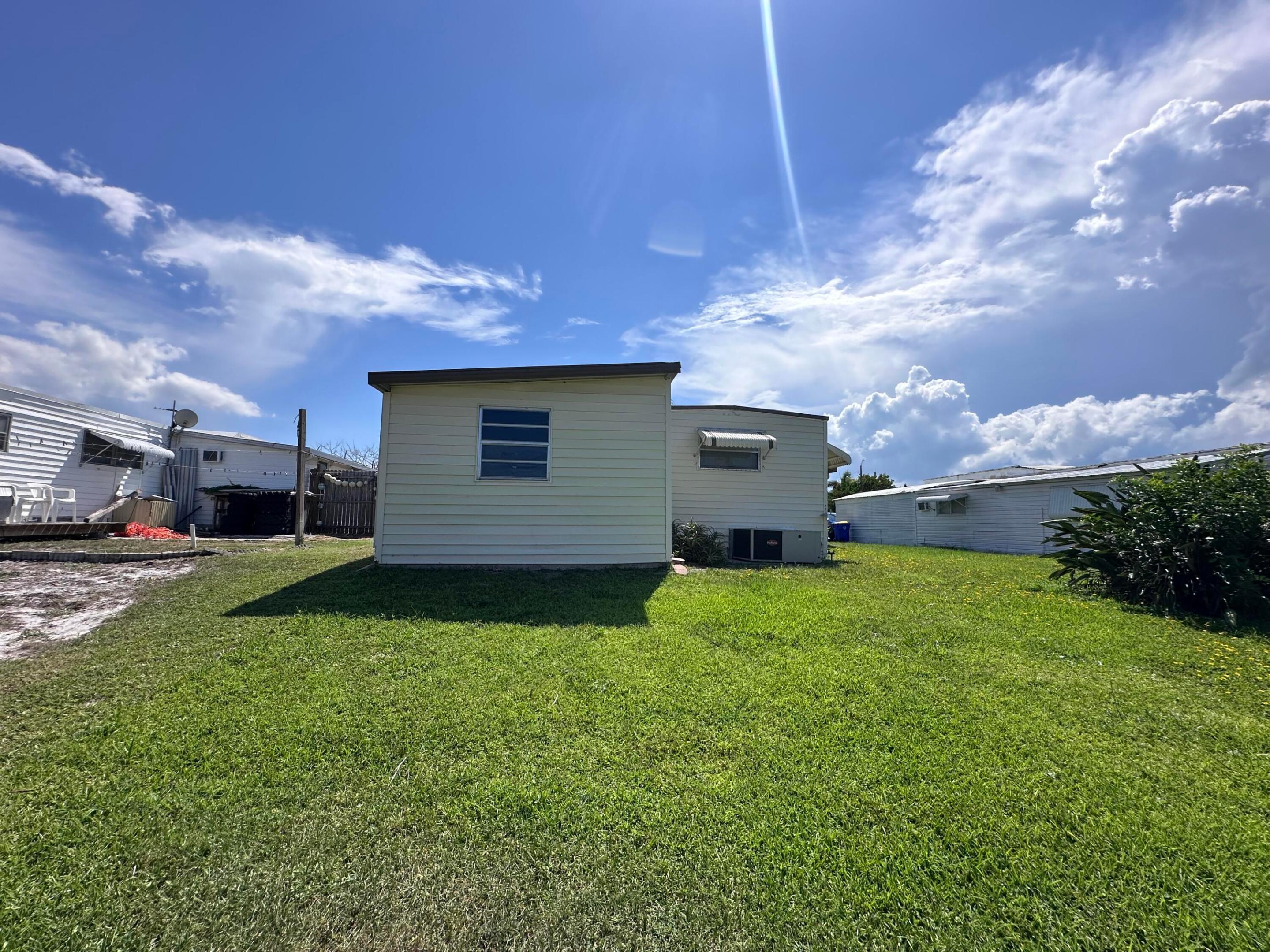 RIDGEWAY - Residential