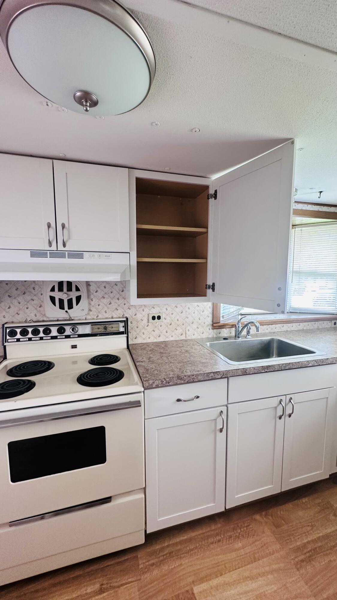 RIDGEWAY - Residential