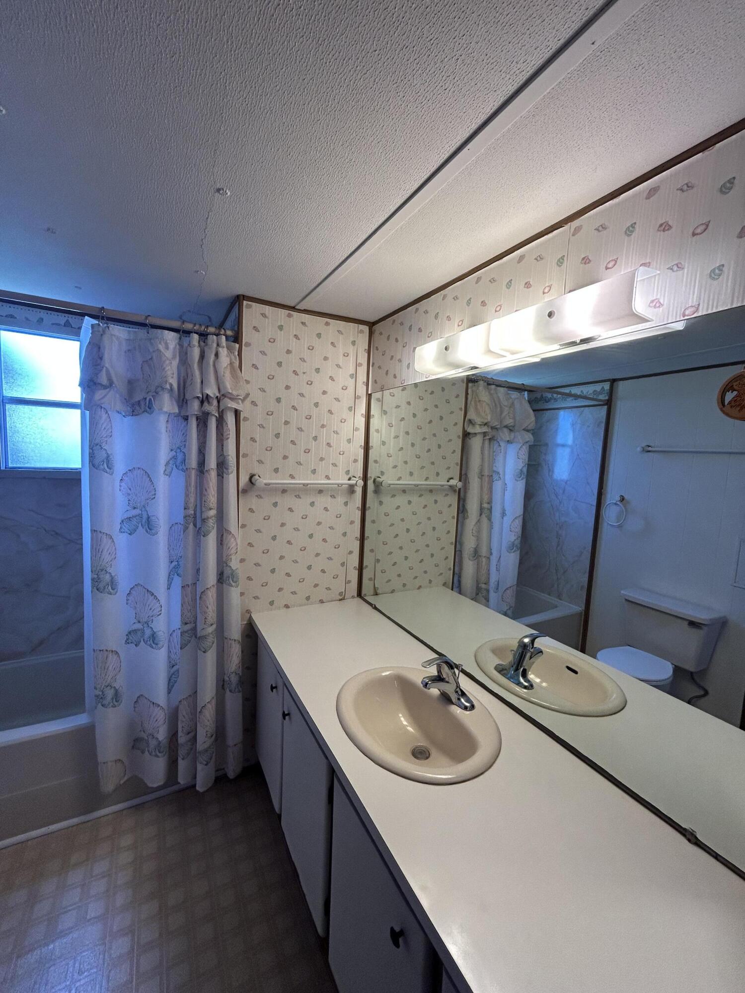RIDGEWAY - Residential