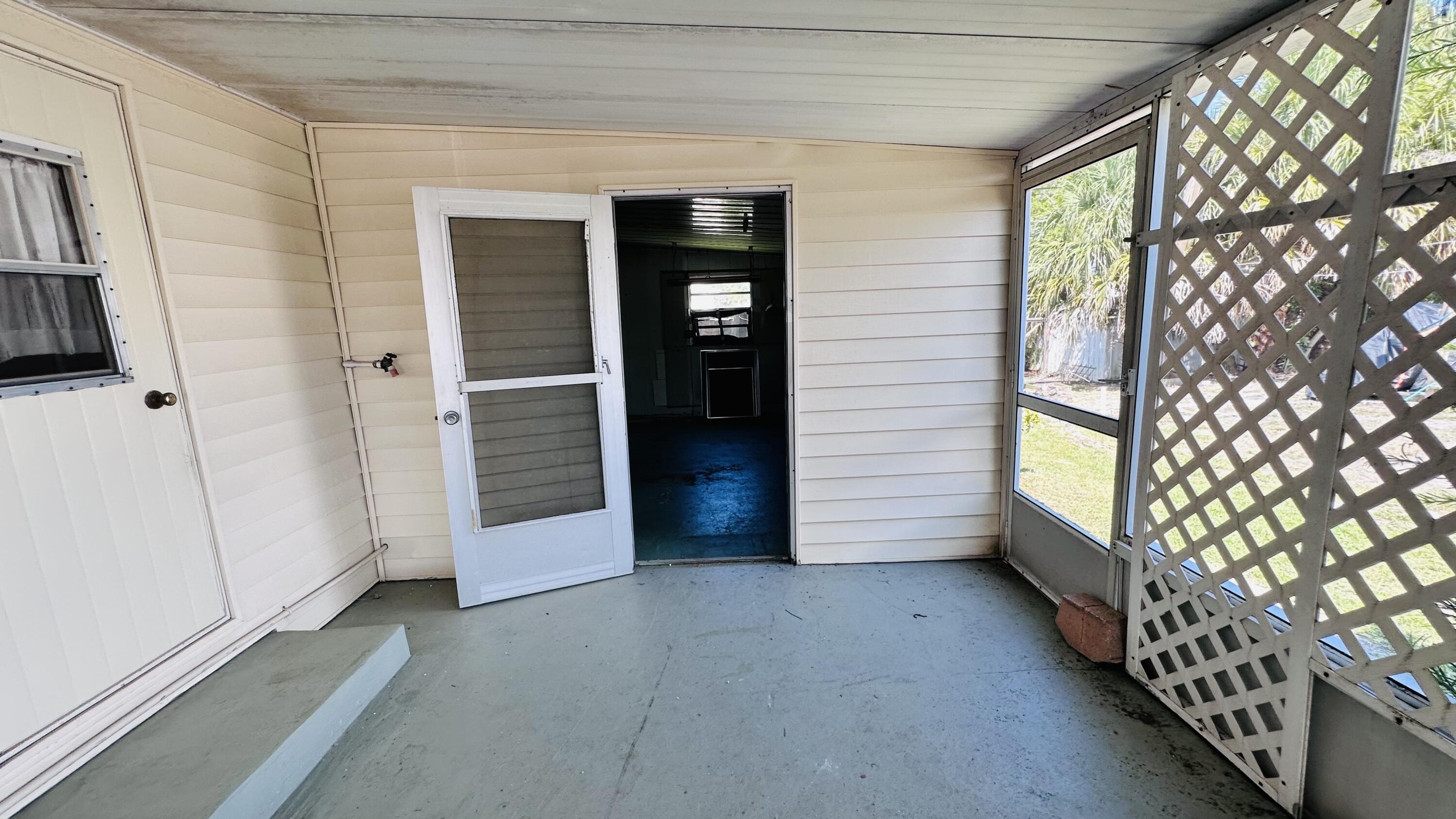 RIDGEWAY - Residential
