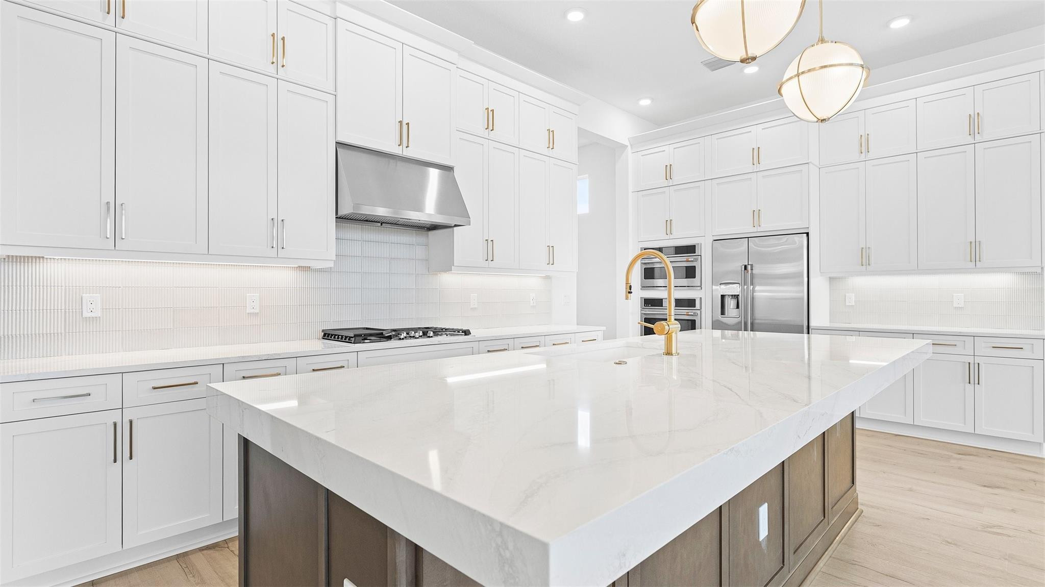 CRESSWIND PALM BEACH - Residential