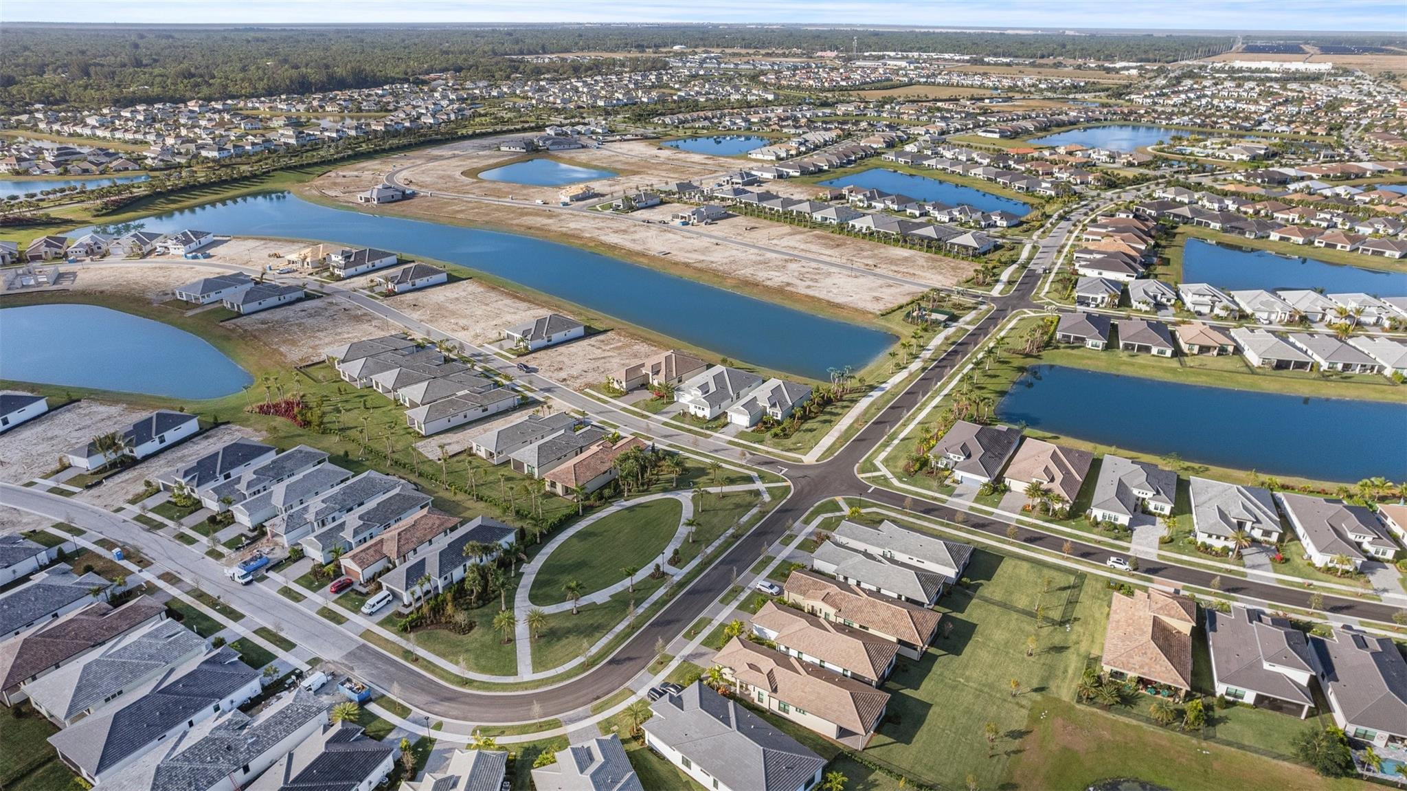 CRESSWIND PALM BEACH - Residential