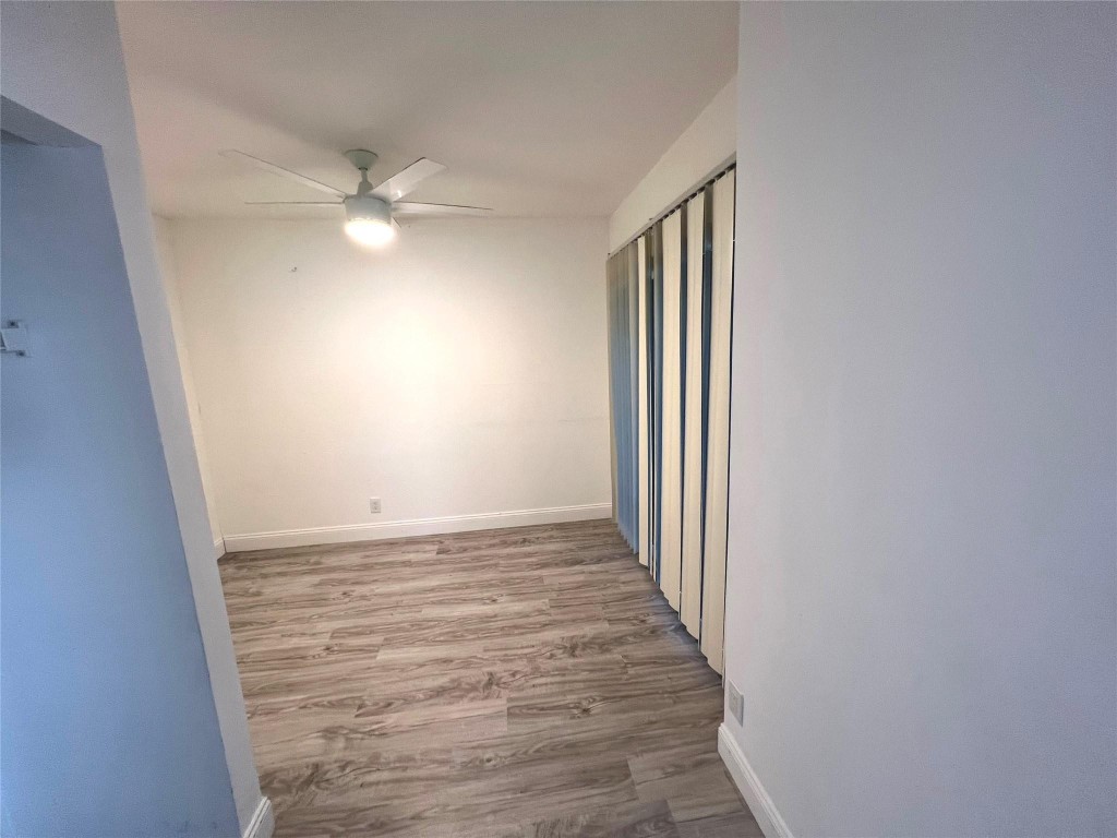 SOMMERSET CONDOMINIUMS - Residential