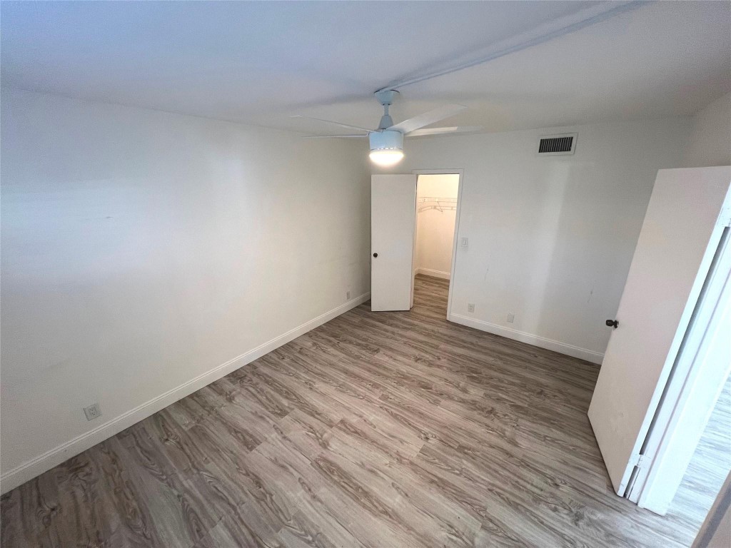 SOMMERSET CONDOMINIUMS - Residential