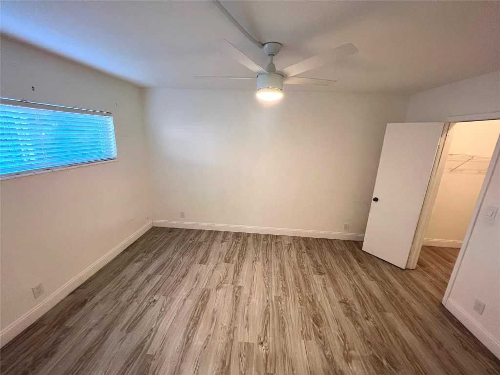 SOMMERSET CONDOMINIUMS - Residential