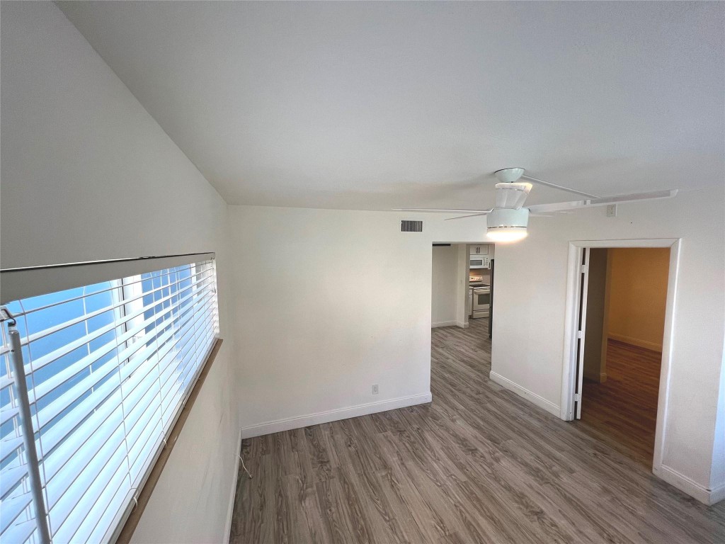 SOMMERSET CONDOMINIUMS - Residential