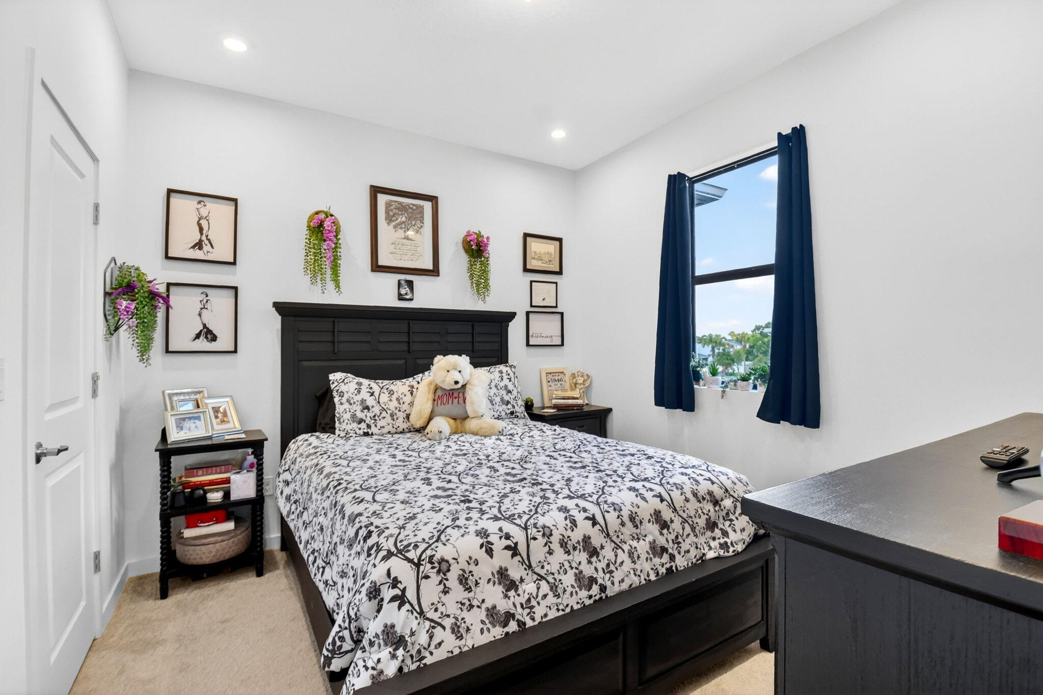 FOREST OAKS - Residential