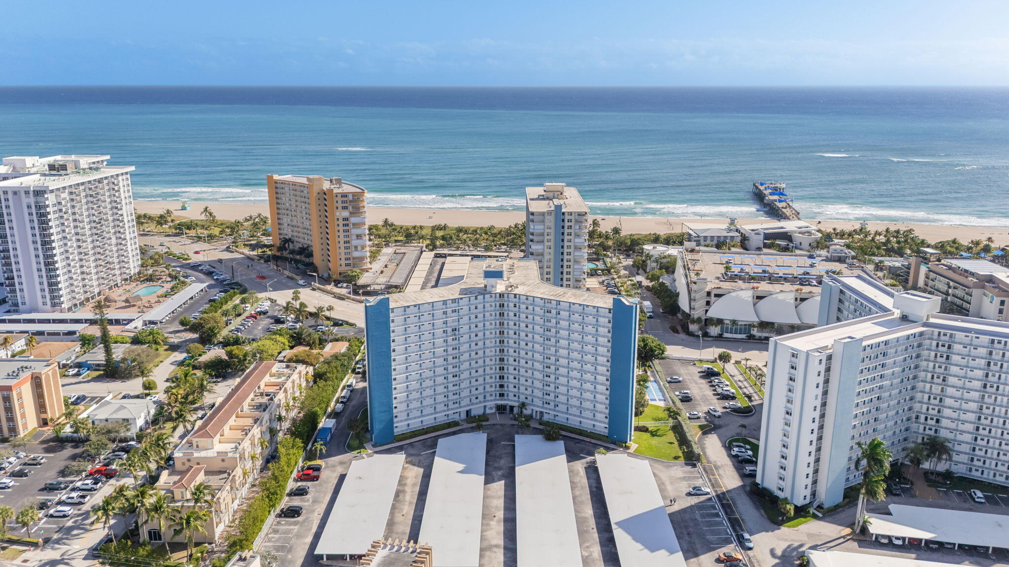 NASSAU HOUSE CONDOMINIUM - Residential